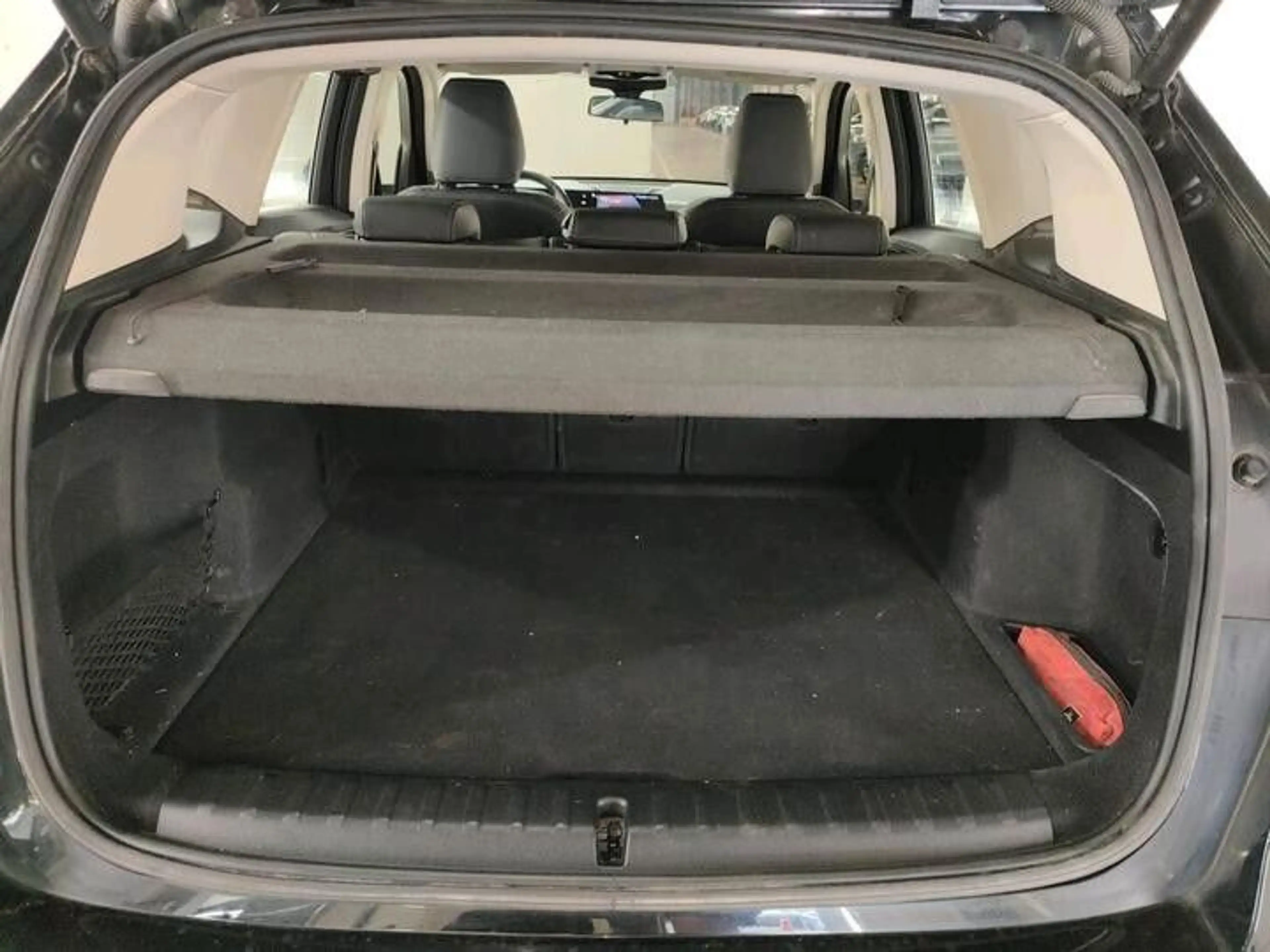 BMW X1 sDrive18d (100 kW) 100kW/136pk 5D/P Auto-7 — photo 9