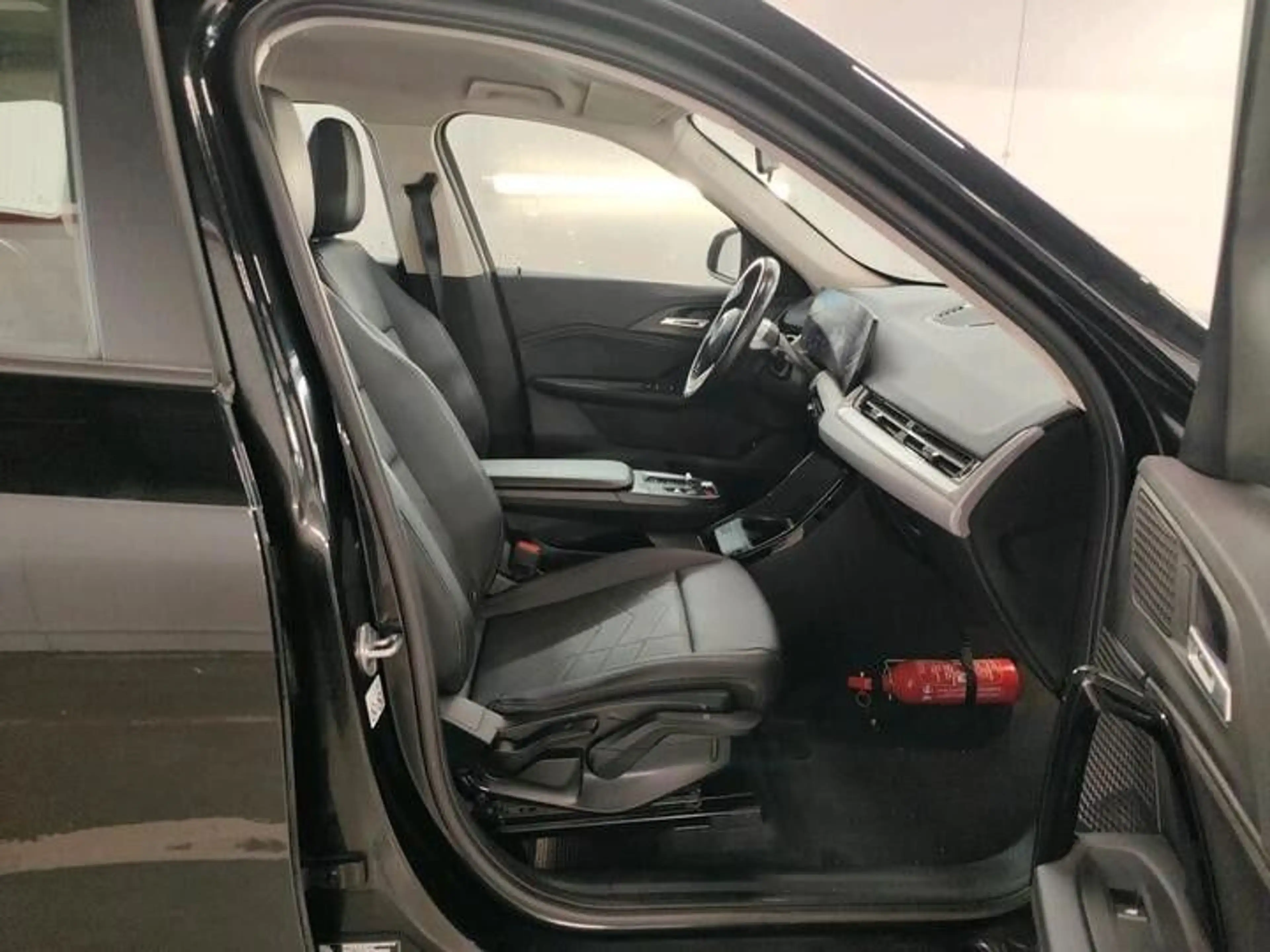 BMW X1 sDrive18d (100 kW) 100kW/136pk 5D/P Auto-7 — photo 8