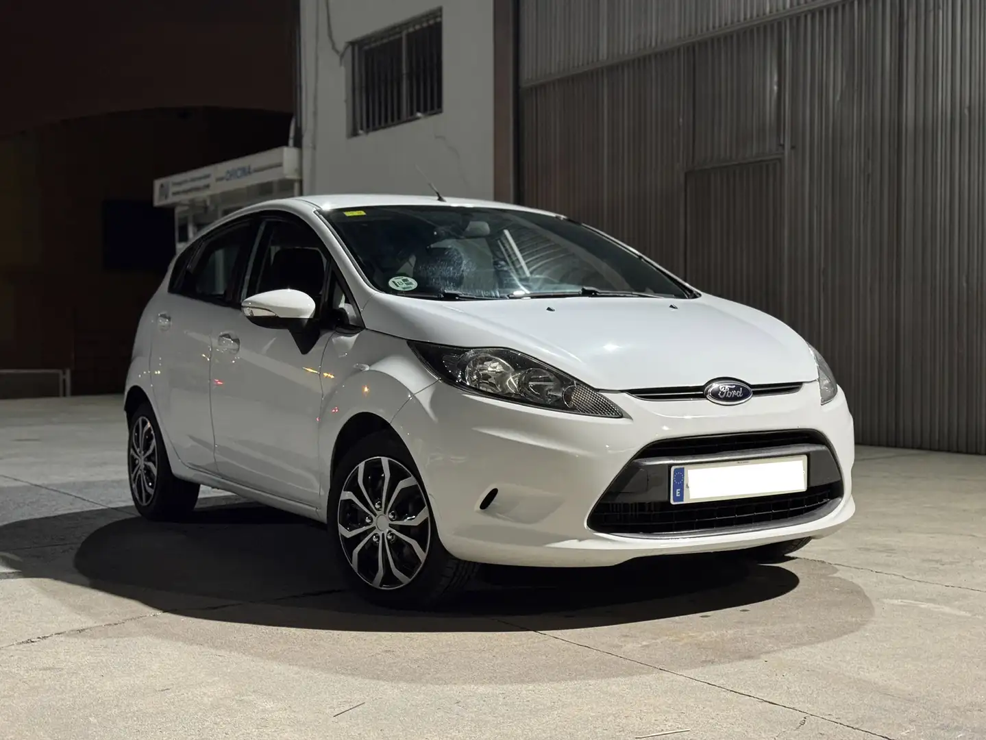 Ford Fiesta 5p 1.6 tdci Individual dpf - 1