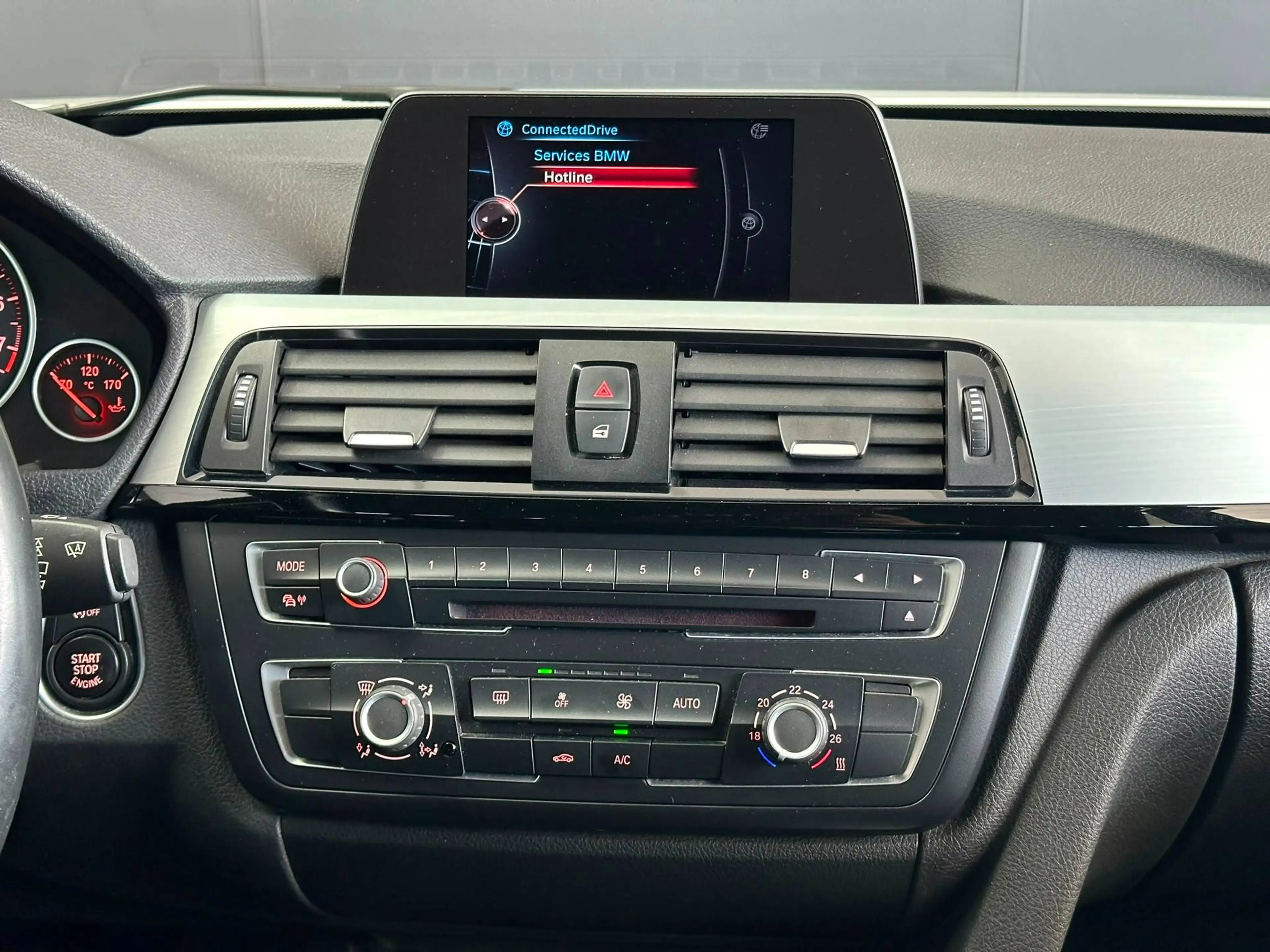 BMW 316 🟢PACK M - ESSENSE 136CV - 1ER MAIN - FULL CARNET — photo 15