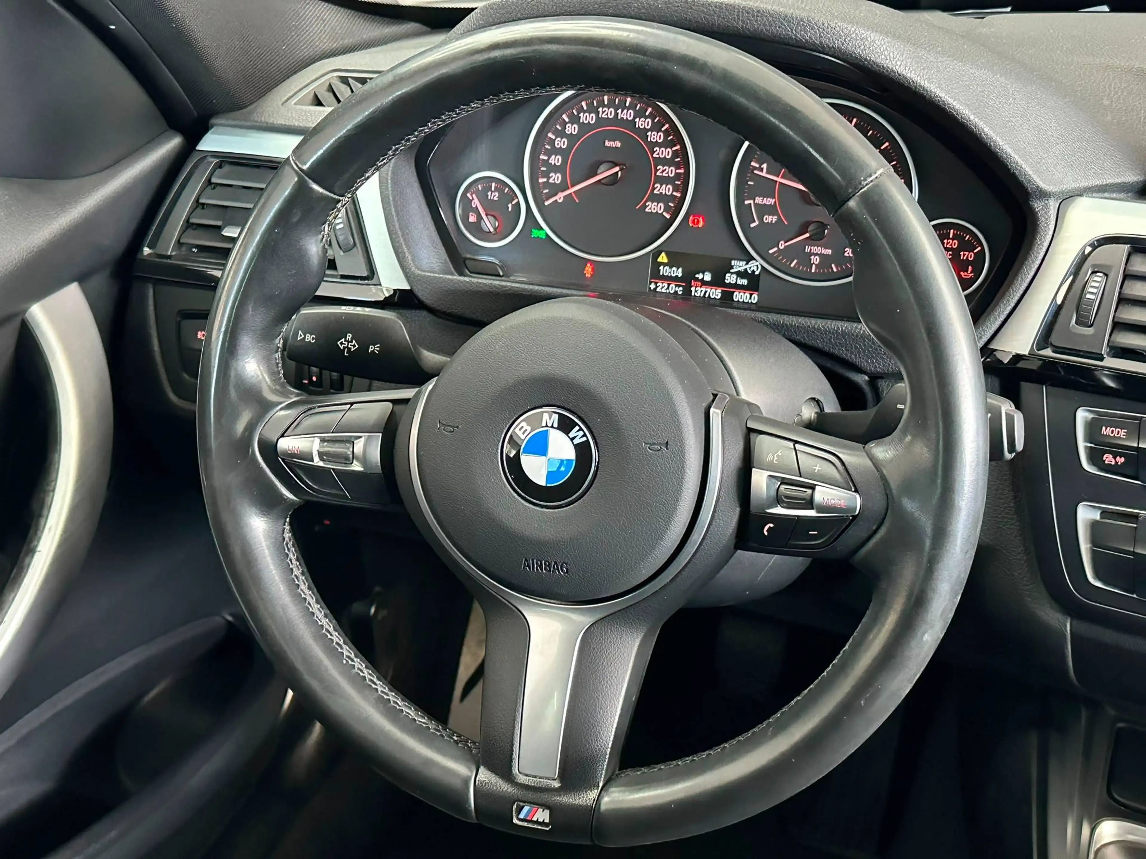BMW 316 🟢PACK M - ESSENSE 136CV - 1ER MAIN - FULL CARNET — photo 11
