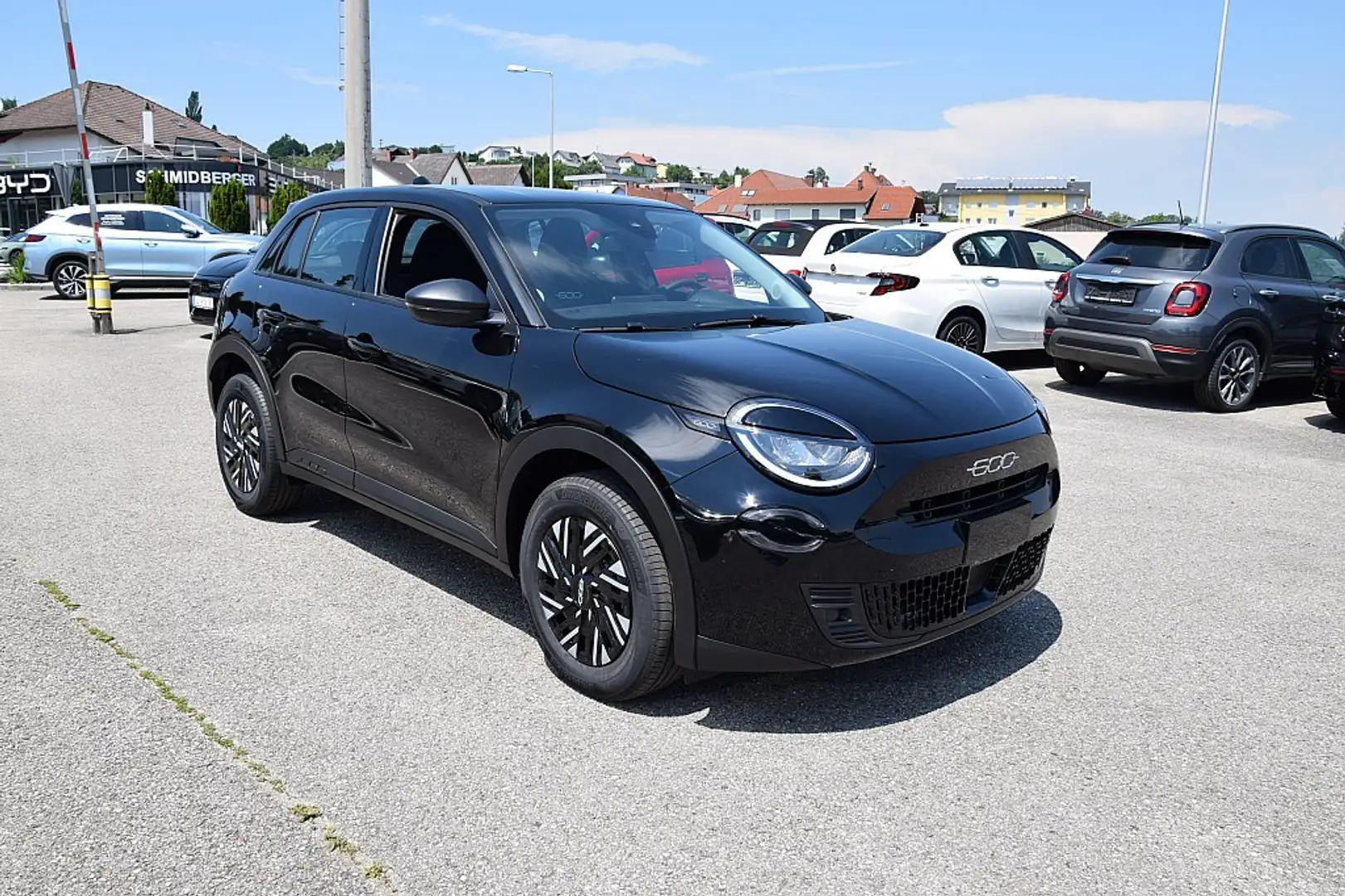 Fiat 600 Hybrid 136 6-Gang eDCT Schwarz - 2