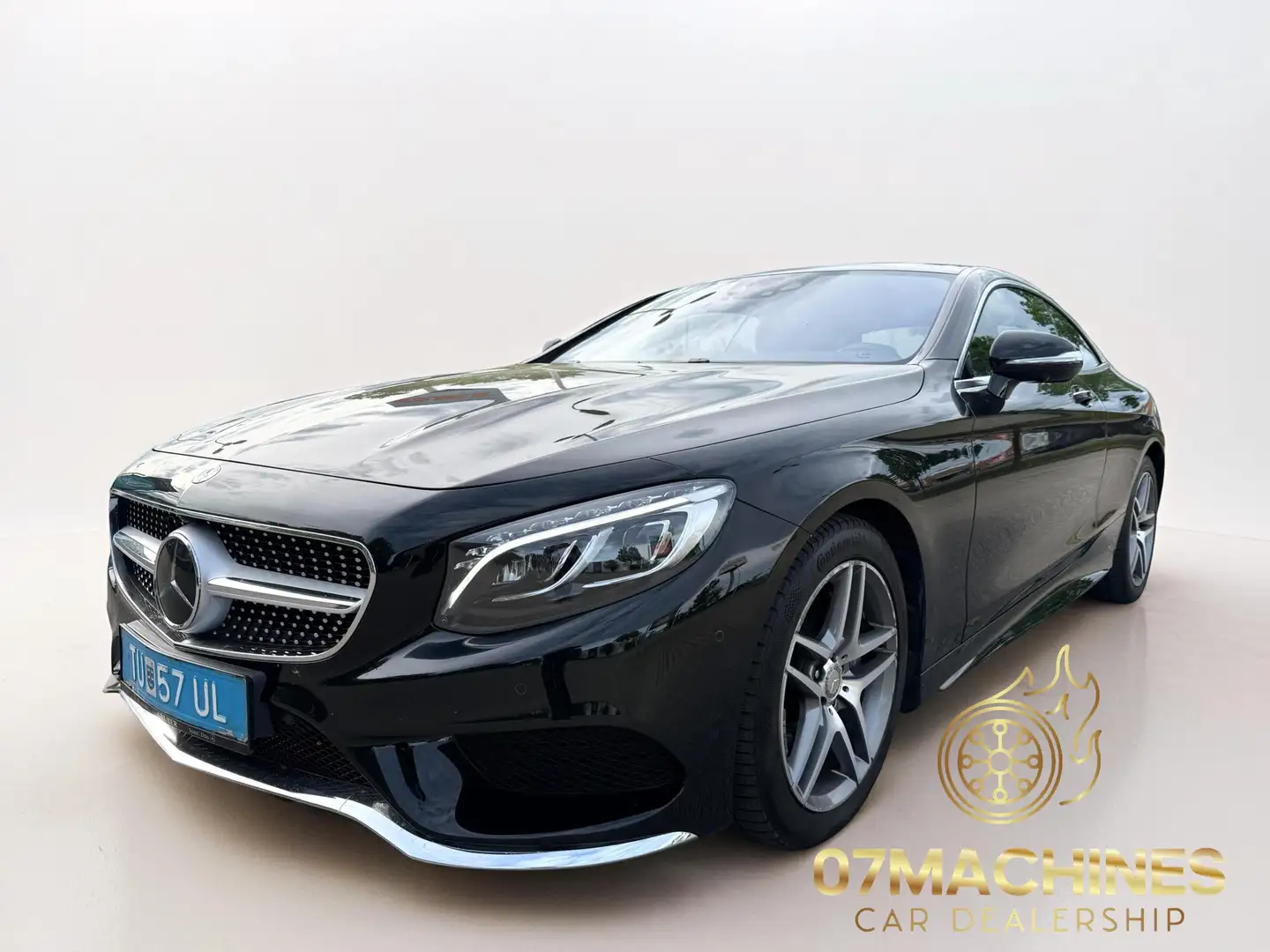 Mercedes-Benz S 500 S 500 4Matic AMG Line Schwarz - 1