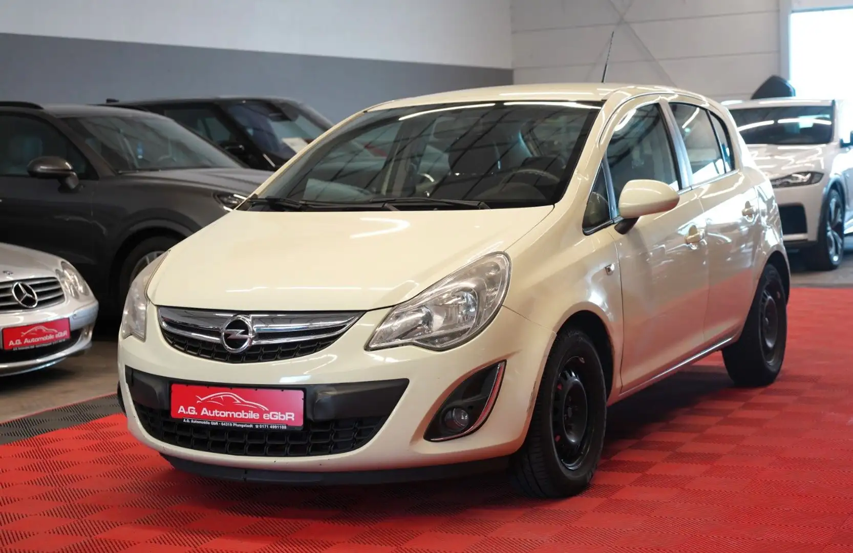 Opel Corsa D 1.2 Lim. Active Klima*Temp*MFL* Weiß - 1