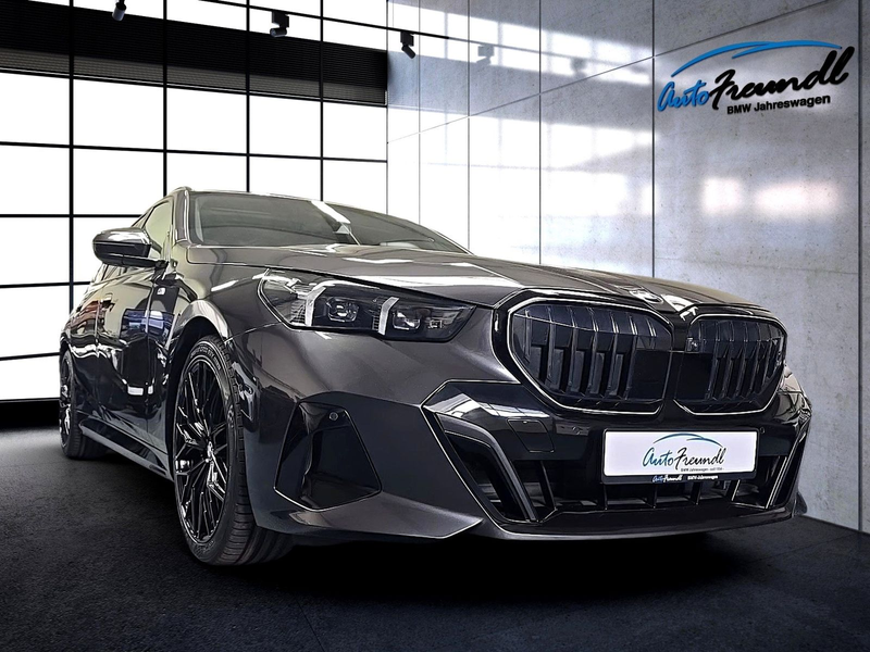 BMW 540 d xDrive M Sport Pro *20 Zoll*Pano*Iconic* — photo 5