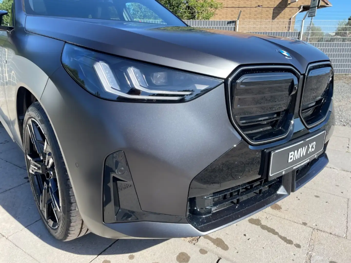 BMW X3 M50 xDrive Mattlack Driv.Prof. AHK el. GSD! Grau - 2