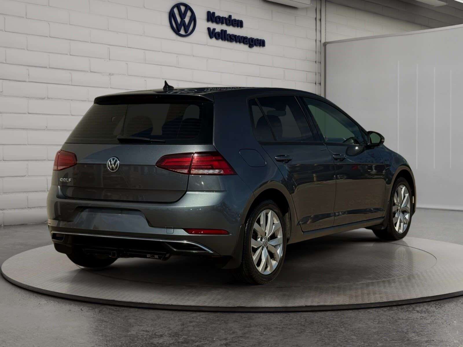 2021 Volkswagen Golf **VW CERTIFIED** HIGHLINE — снимка 1
