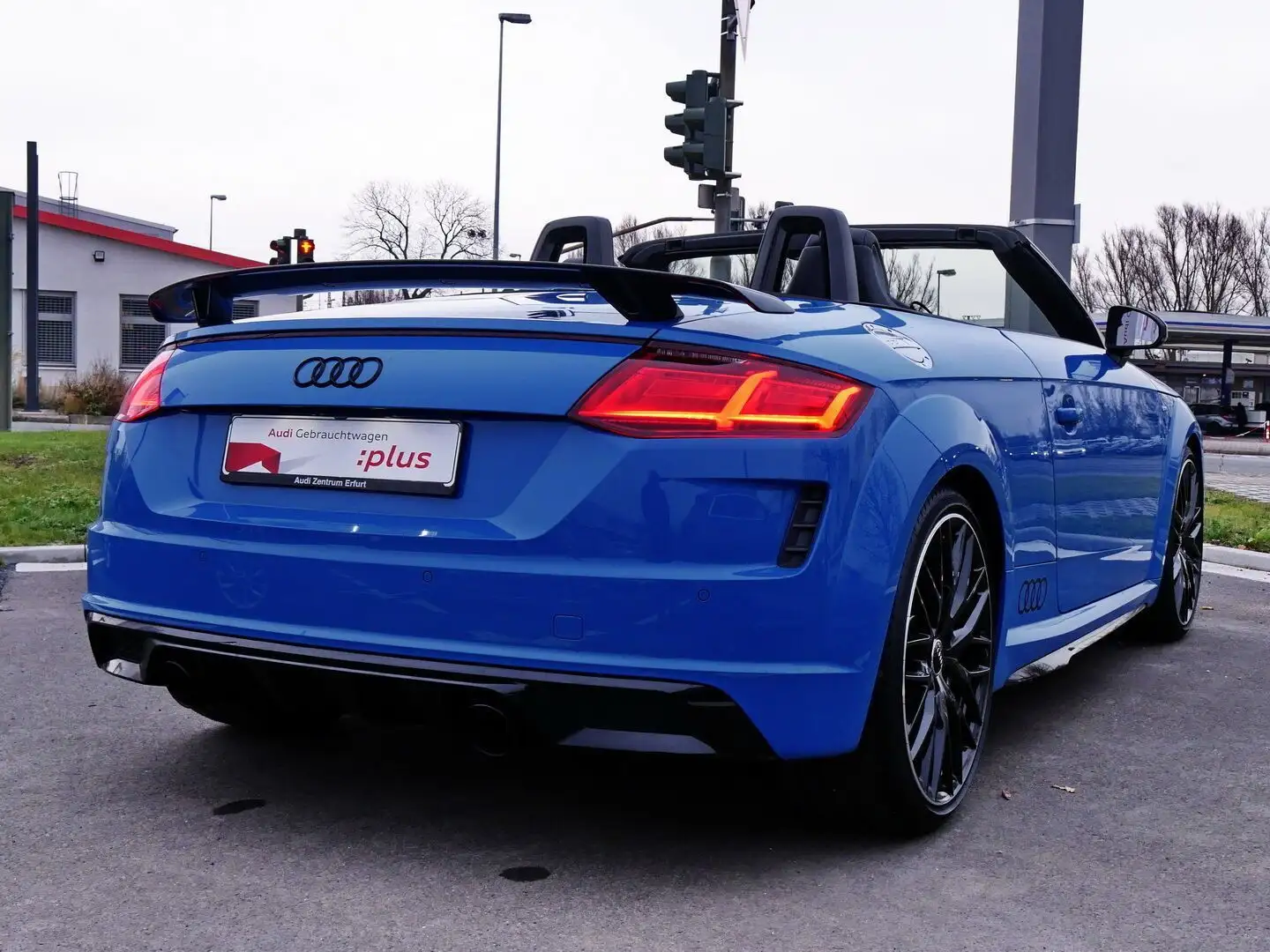 Audi TT 40 TFSI S-tronic S-Line Competition Azul - 2