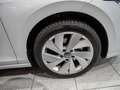 Volkswagen Golf VIII 1.5 eTSI DSG Style Navi R-Kam PDC SHZ Weiß - thumbnail 6