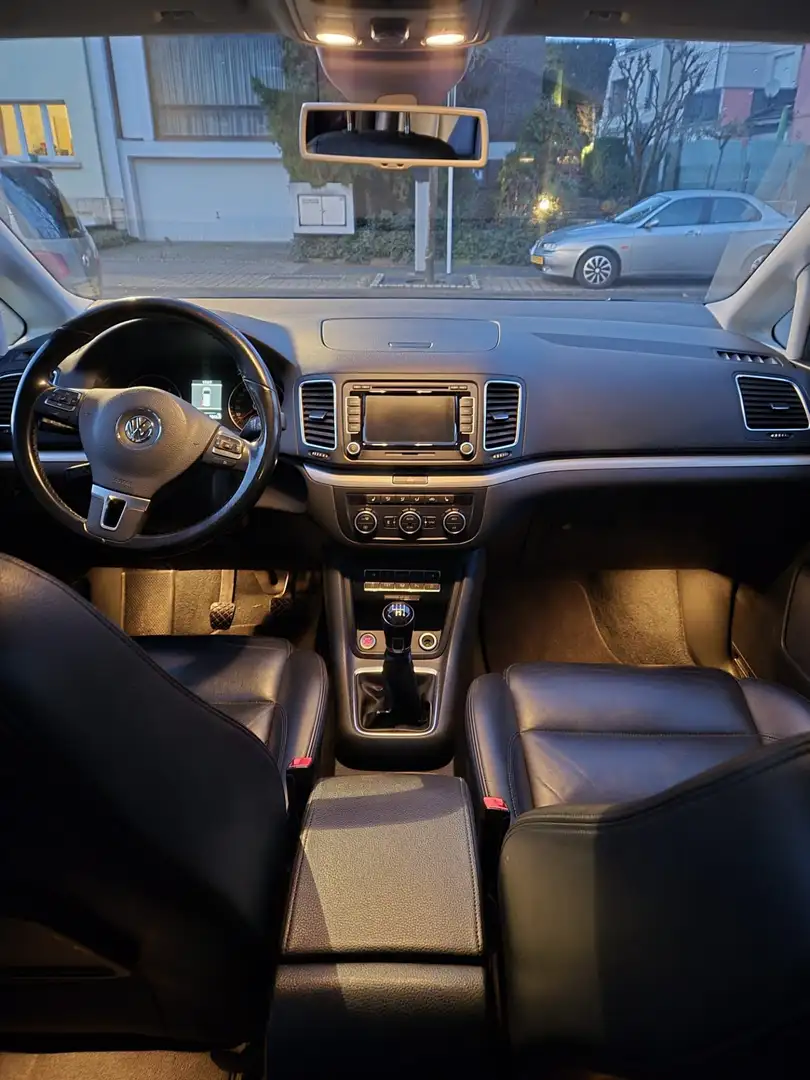 Volkswagen Sharan 2.0 TDI 140 FAP BlueMotion Technology Confortline - 1