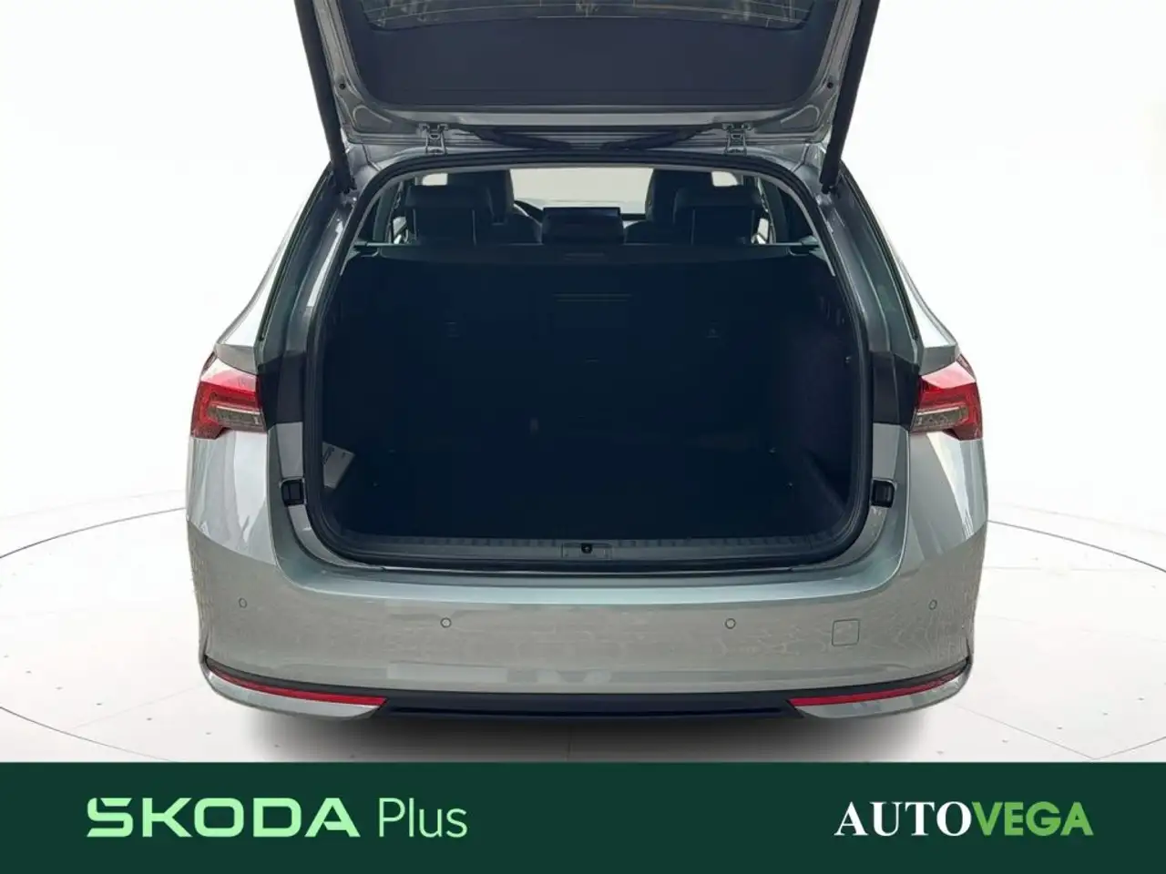 Skoda Octavia 2026 — фото 11