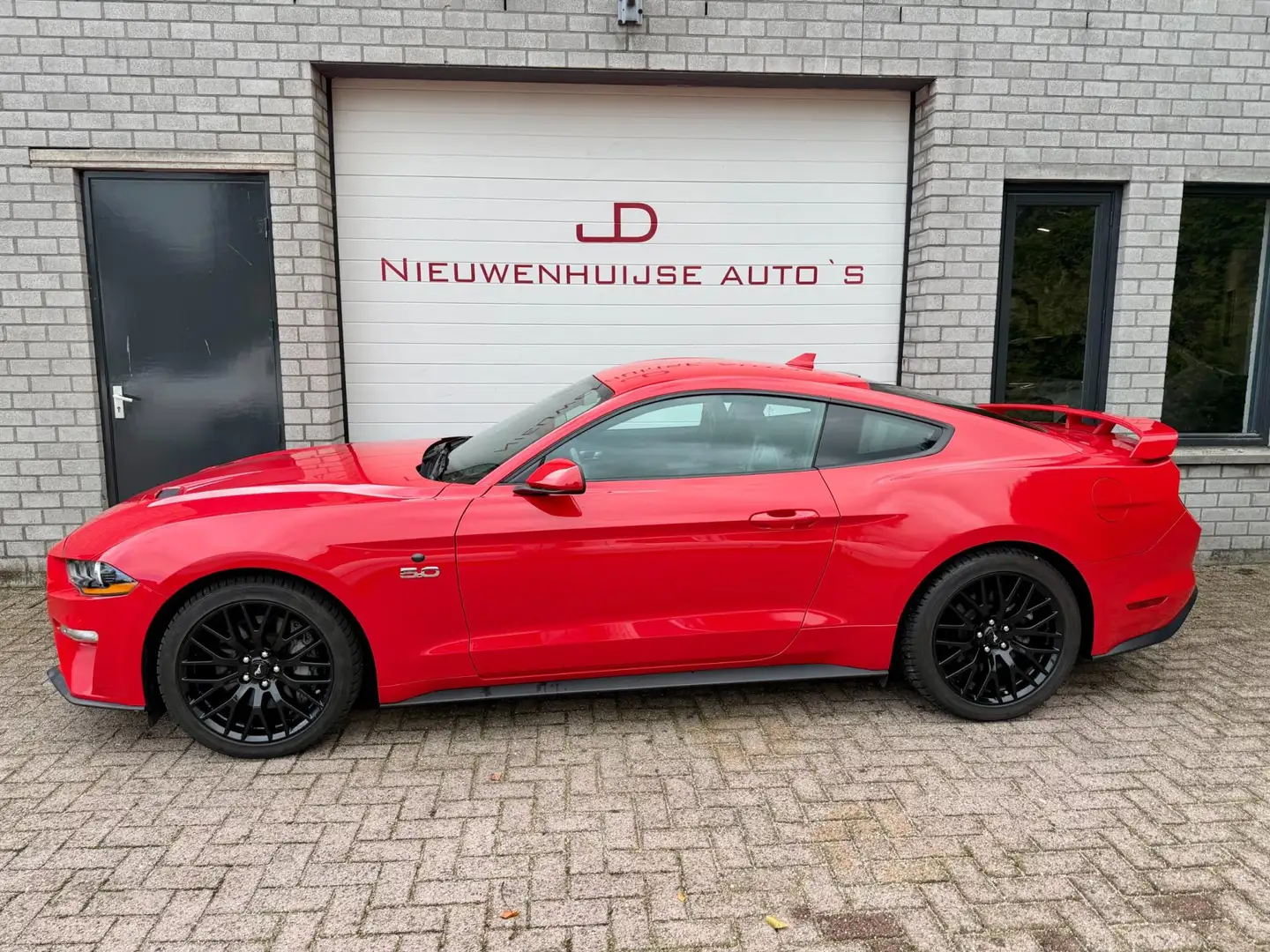 Ford Mustang USA 5.0 V8 Performance, 8.346km!!! MOTORPROBLEEM!! Rood - 2