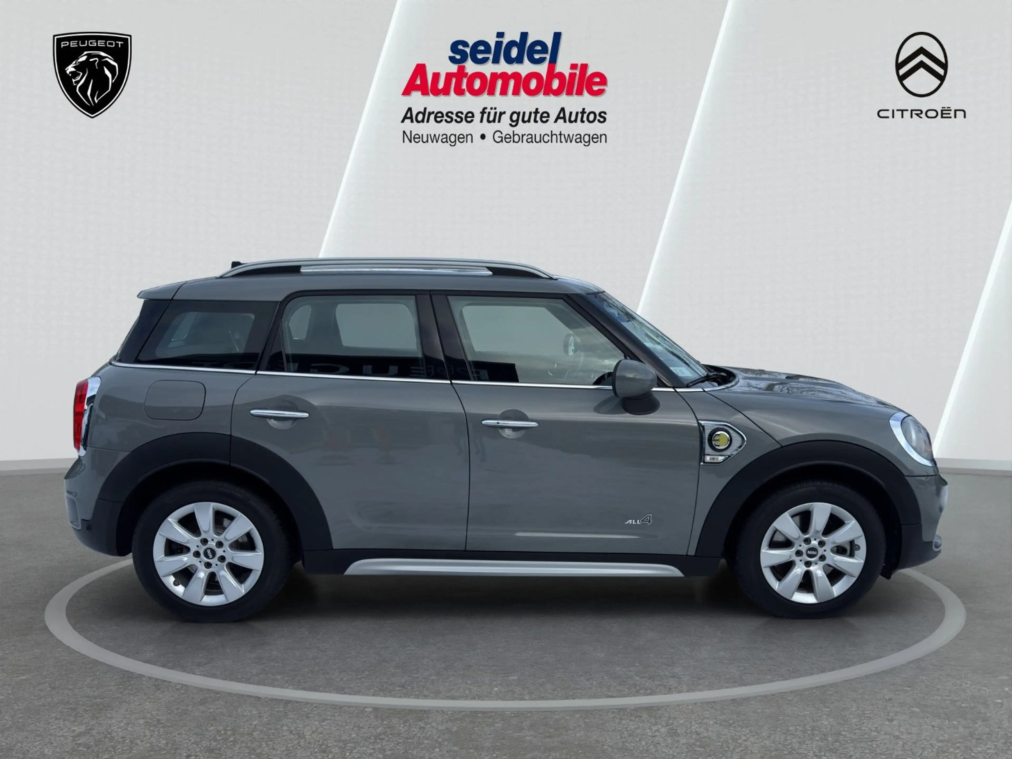 MINI Cooper SE Countryman ALL4 Plug in Hybrid — photo 6