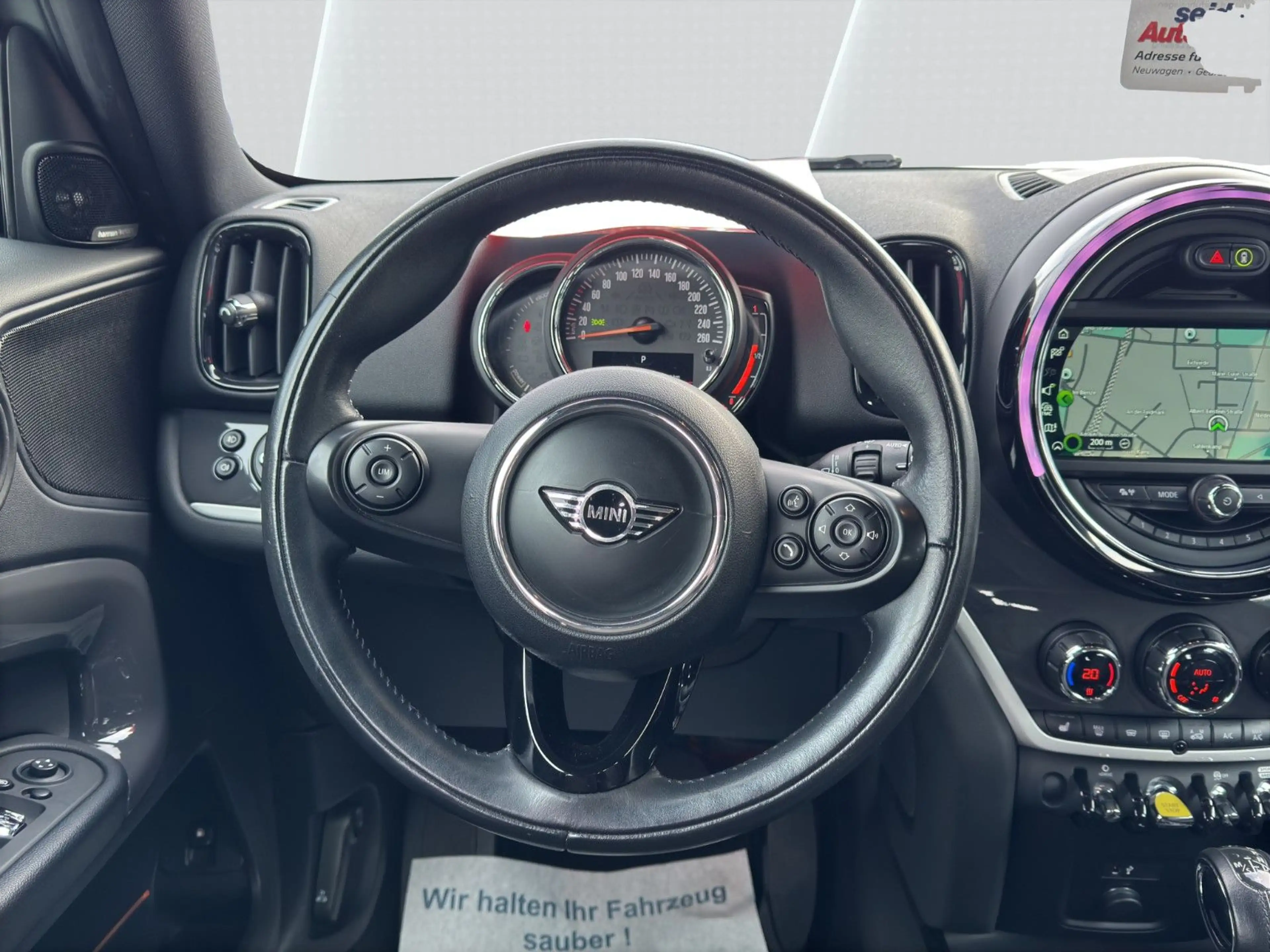 MINI Cooper SE Countryman ALL4 Plug in Hybrid — photo 12