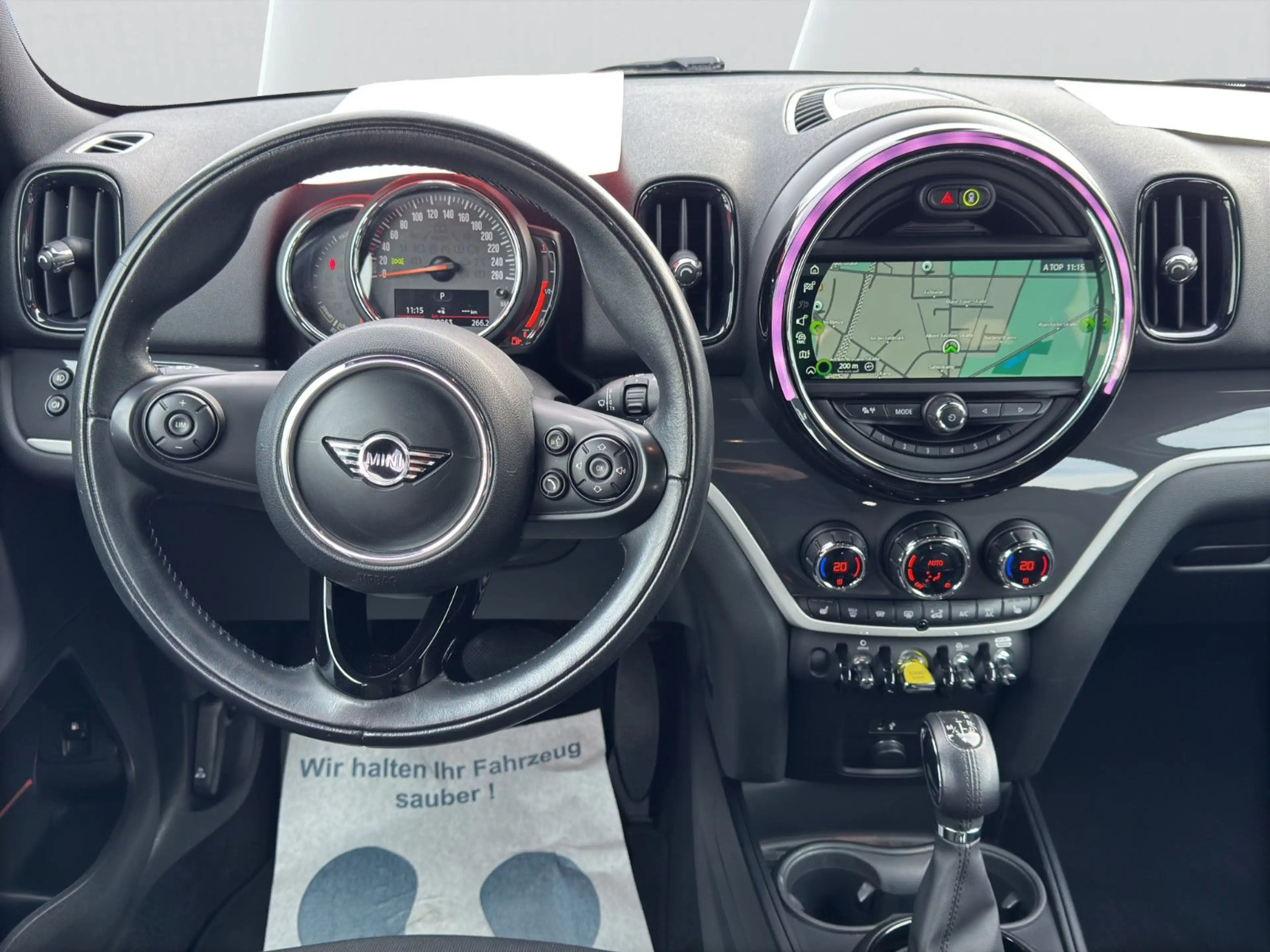 MINI Cooper SE Countryman ALL4 Plug in Hybrid — photo 14