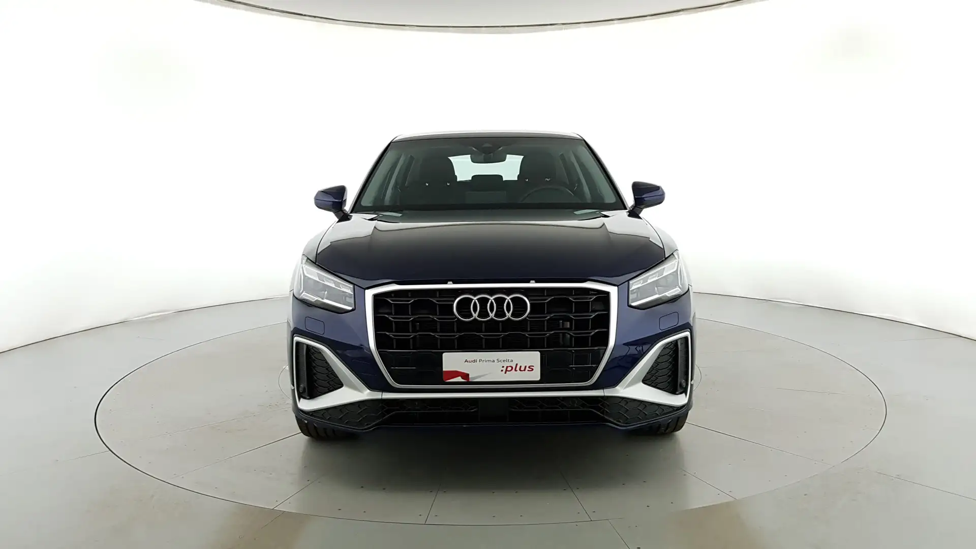 Audi Q2 35 1.5 tfsi S line Edition s-tronic Blue - 2