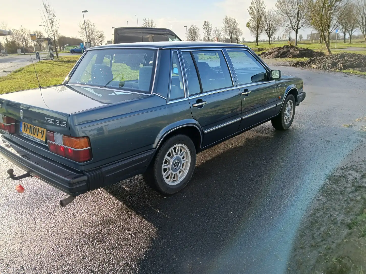 Volvo 760 2.8 GLE  benzine/ LPG automaat Zelená - 2