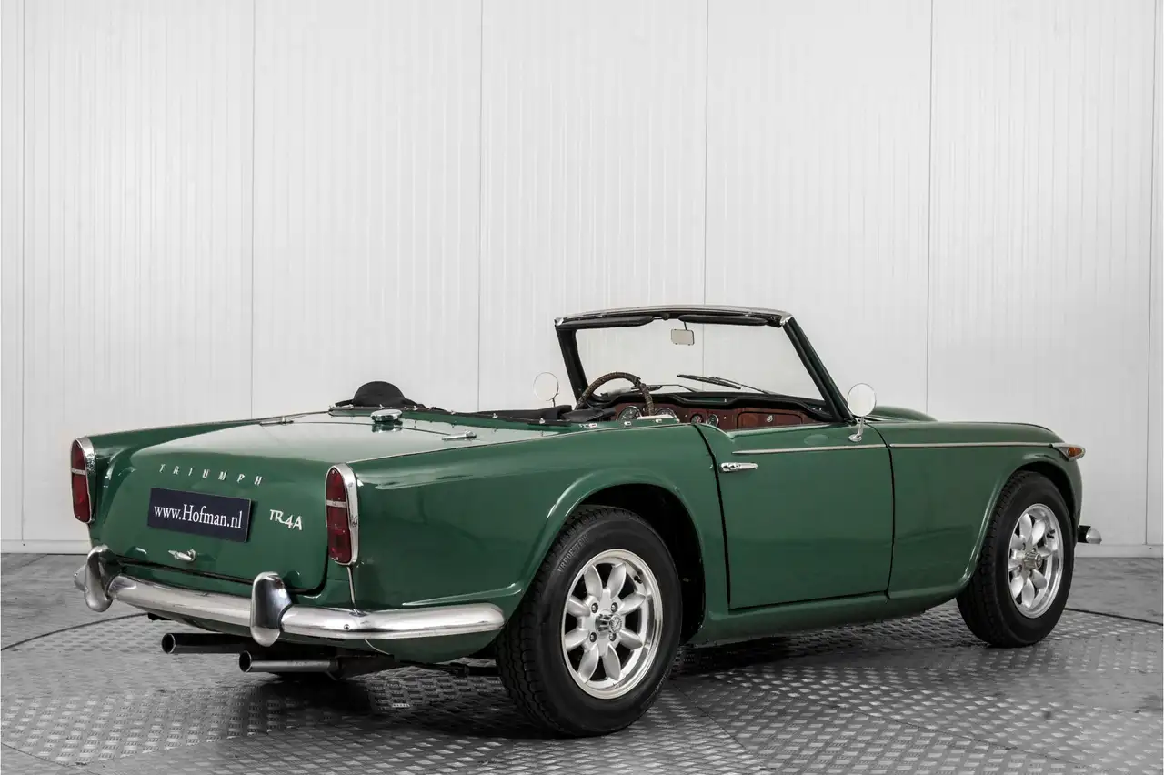 Triumph TR4, foto 2