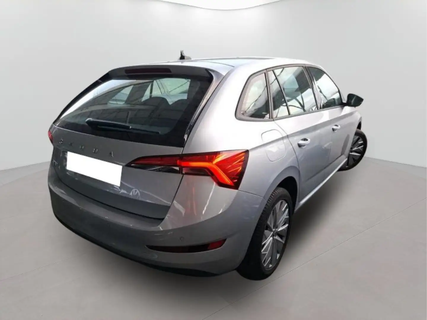 Skoda Scala 1.6 TDI 116 BUSINESS DSG7 Gris - 2