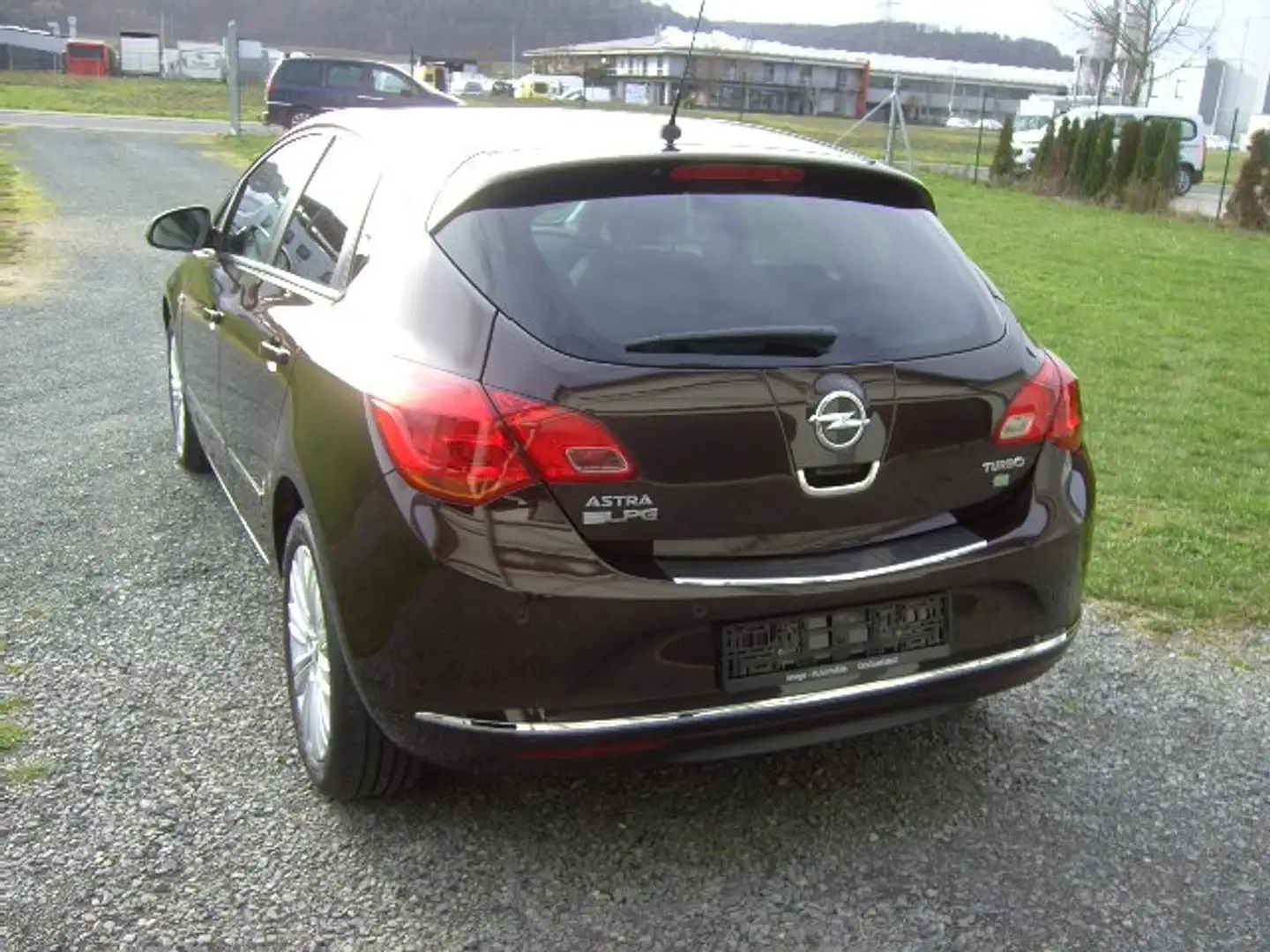 Opel Astra Style/Automatic/PDC/Kamera/SHZ/wenig KM Braun - 2