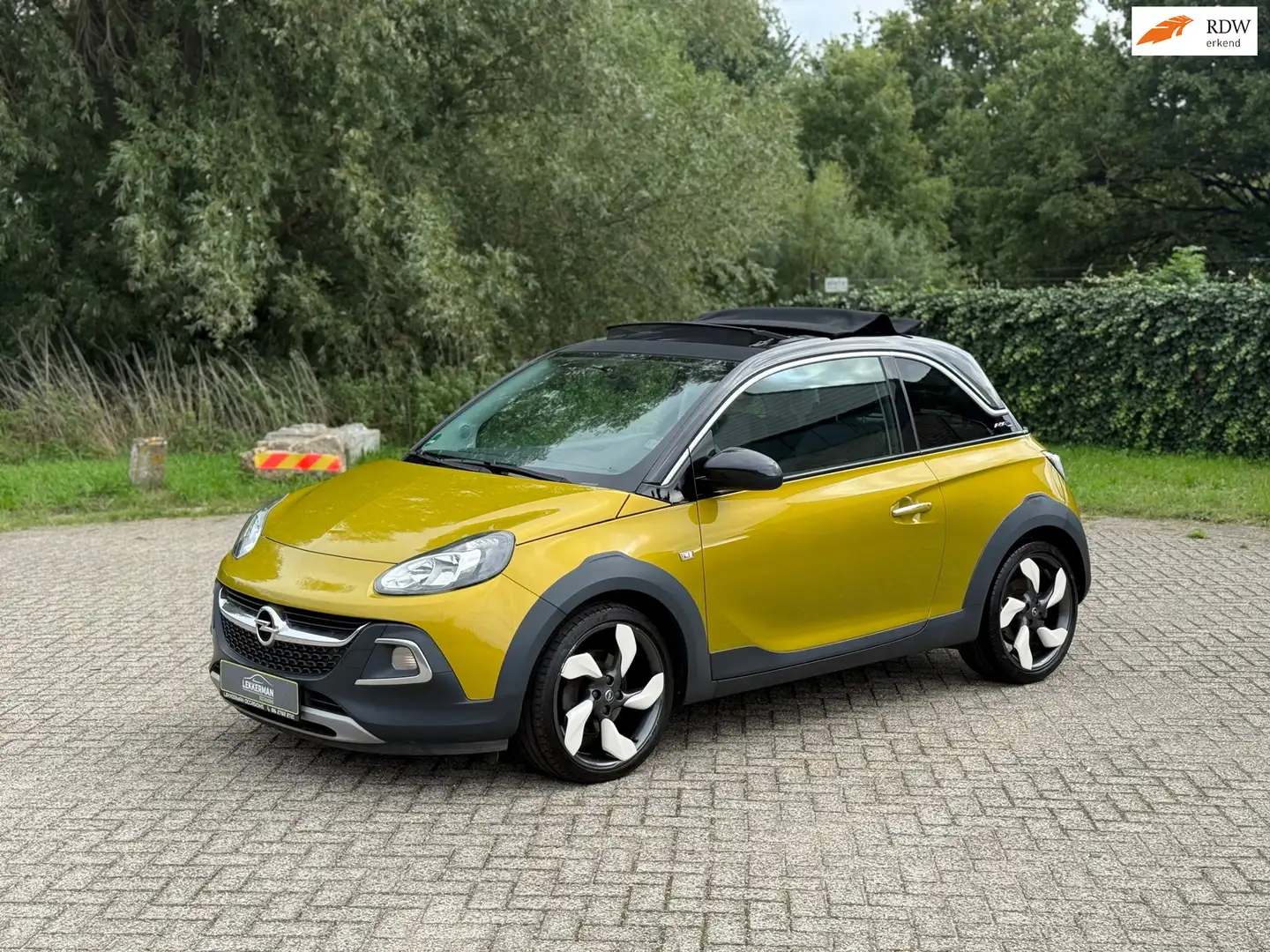 Opel Adam 1.0 Turbo Rocks WEINIG KM I SCHUIFDAK I CRUISE I P Vert - 1