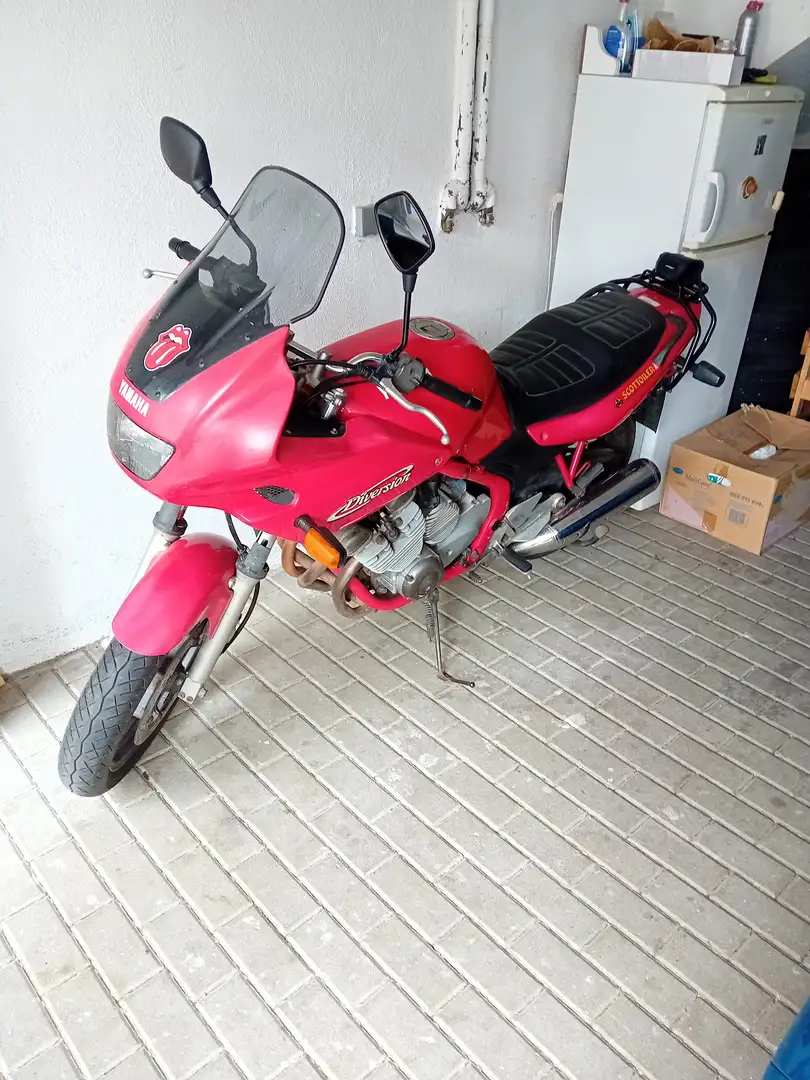 Yamaha XJ 600 Diversion Rouge - 1