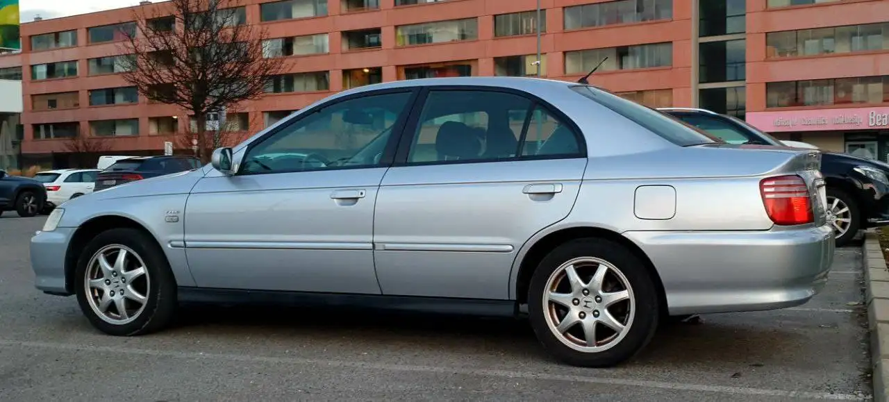 Honda Accord 2,3i ES VTEC SSS Aut., foto 3