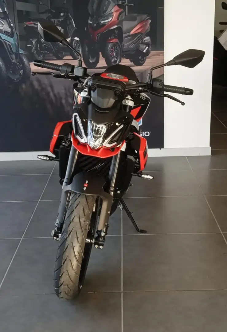 Aprilia Tuono 457 EURO 5+ Negru - 2