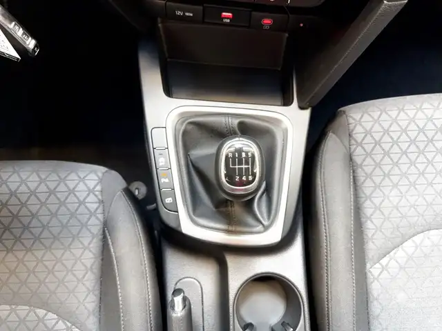 Kia Ceed view 13