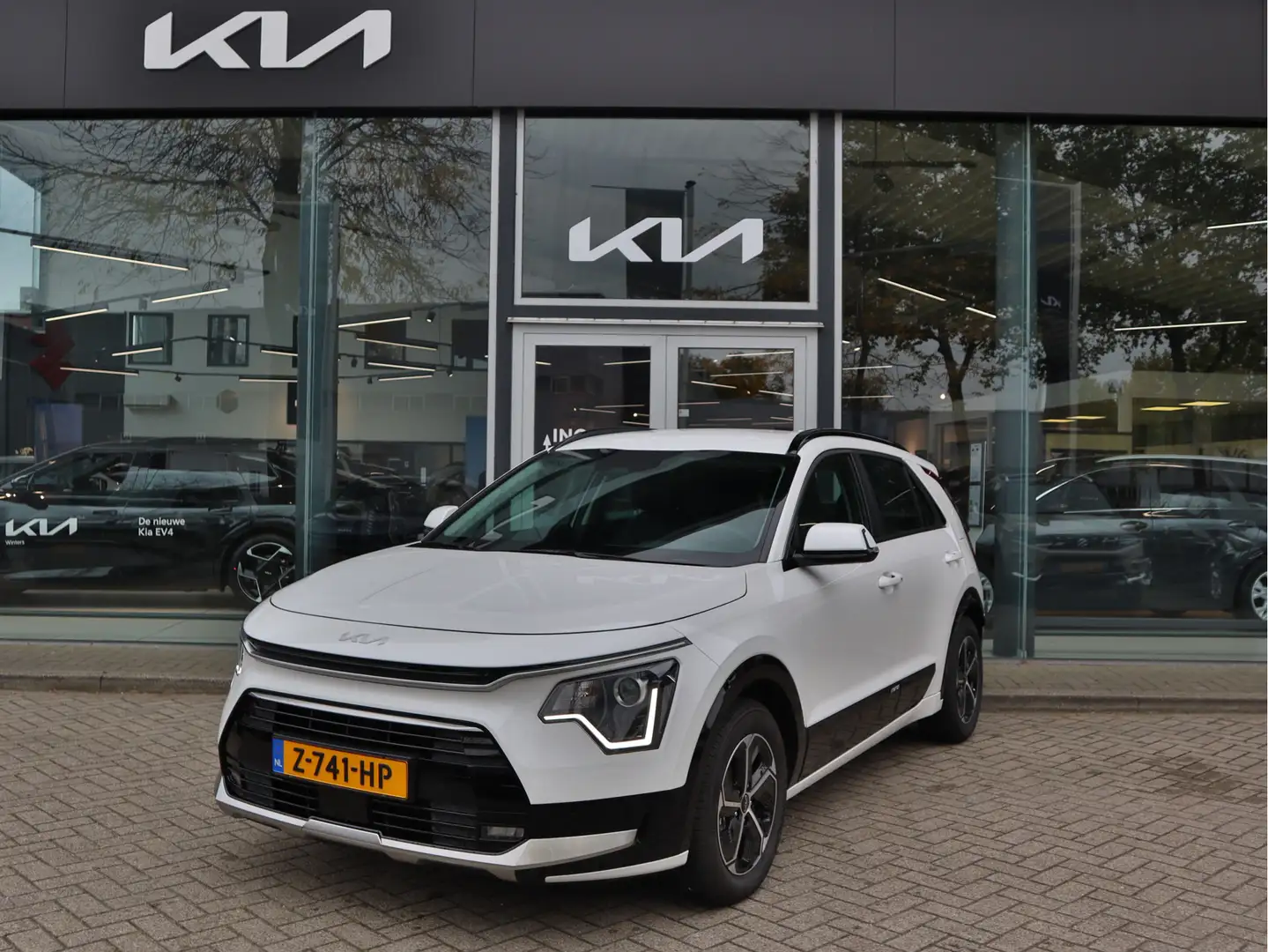 Kia Niro 1.6 GDi Hybrid DynamicLine | Navigatie | Camera | Blanc - 1