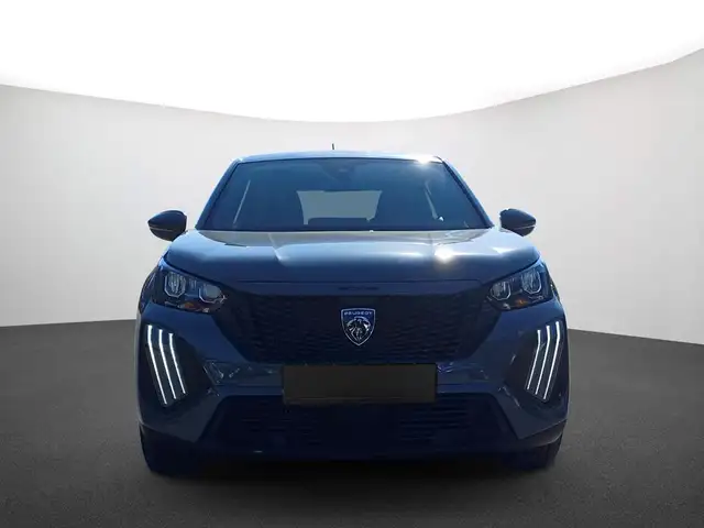 Peugeot 2008 view 2