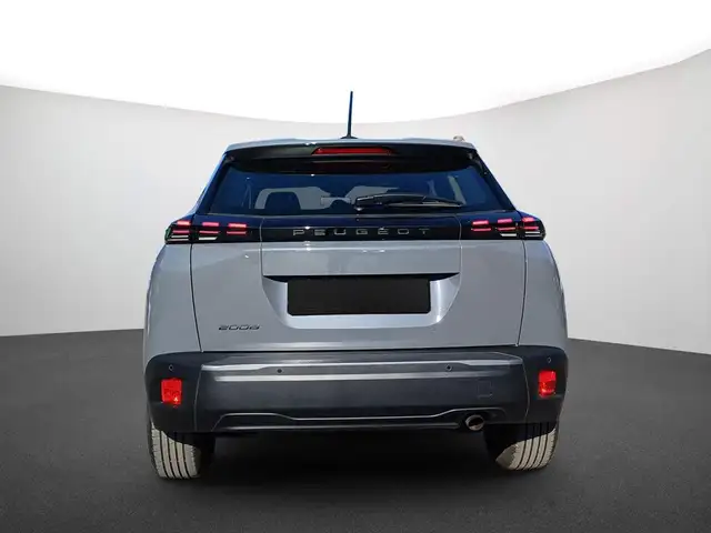 Peugeot 2008 view 3