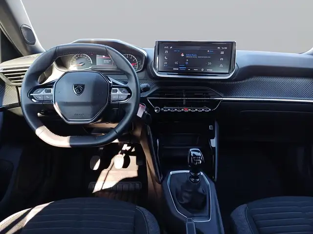 Peugeot 2008 view 10