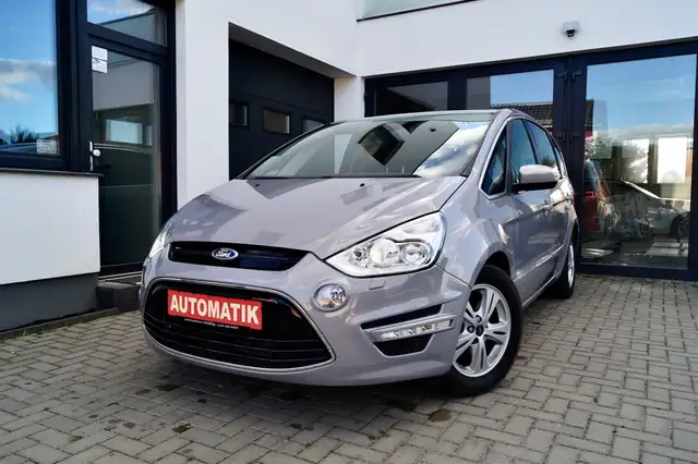Ford S-Max S-MAX Titanium-ACC-SPUR-XENON-