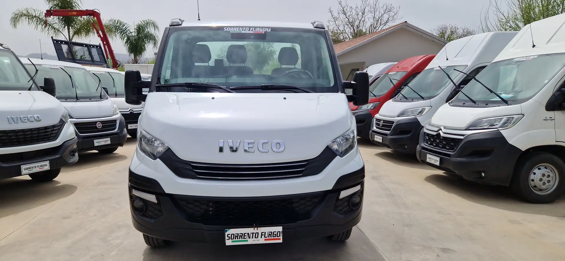 Iveco Daily 35C18 PASSO 3450 - 3.0 MJT 180CV HI MATIC Blanc - 2