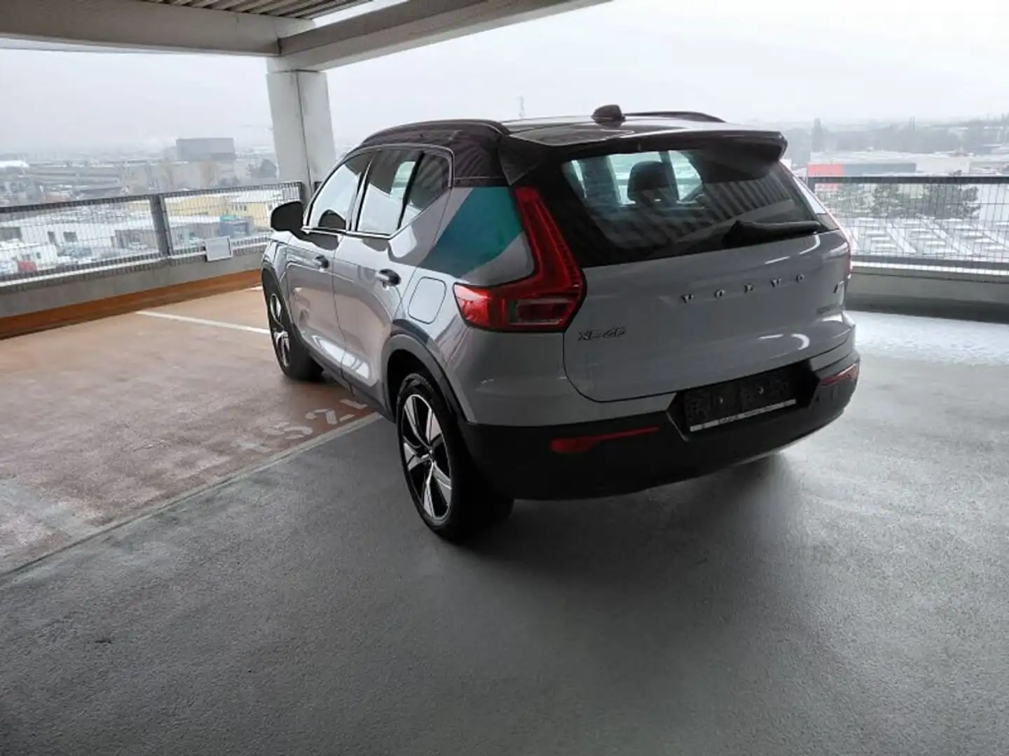 Volvo XC40 Recharge Pure Electric 78kWh Recharge Twin Pro Argent - 2