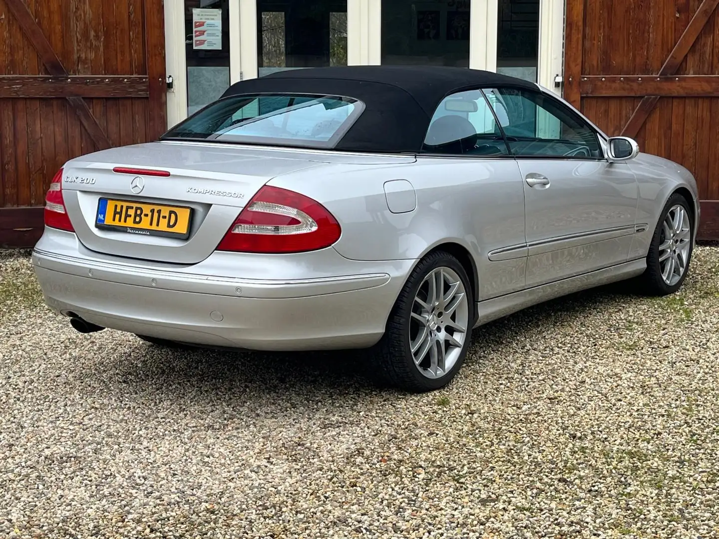 Mercedes-Benz CLK 200 Cabrio K. Avantgarde Grau - 2