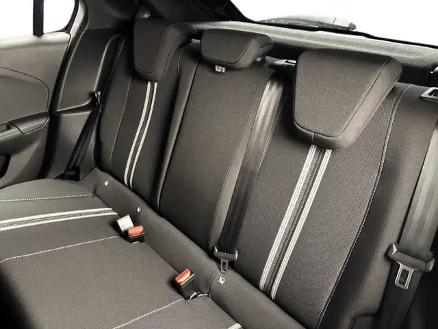 Opel Corsa view 9