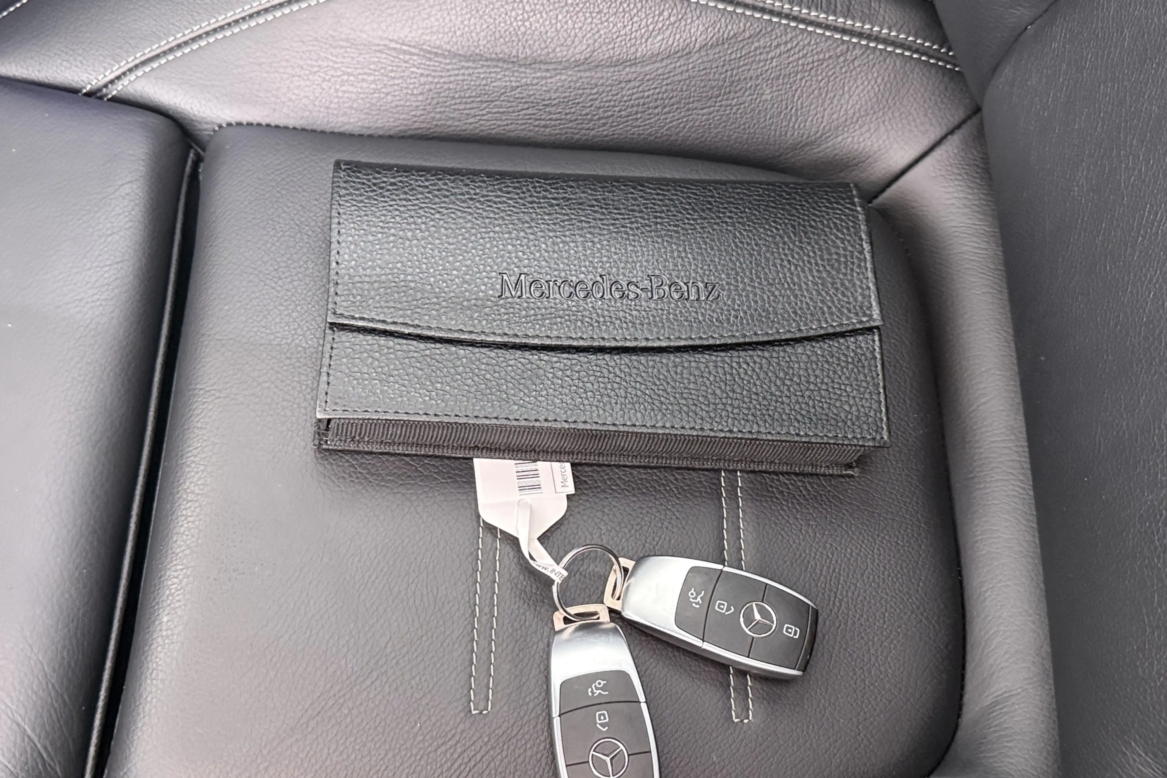 Mercedes-Benz EQA 250 AMG 67 kWh Pano-dak Leder Camera 19'LMV Memory   2 — photo 37