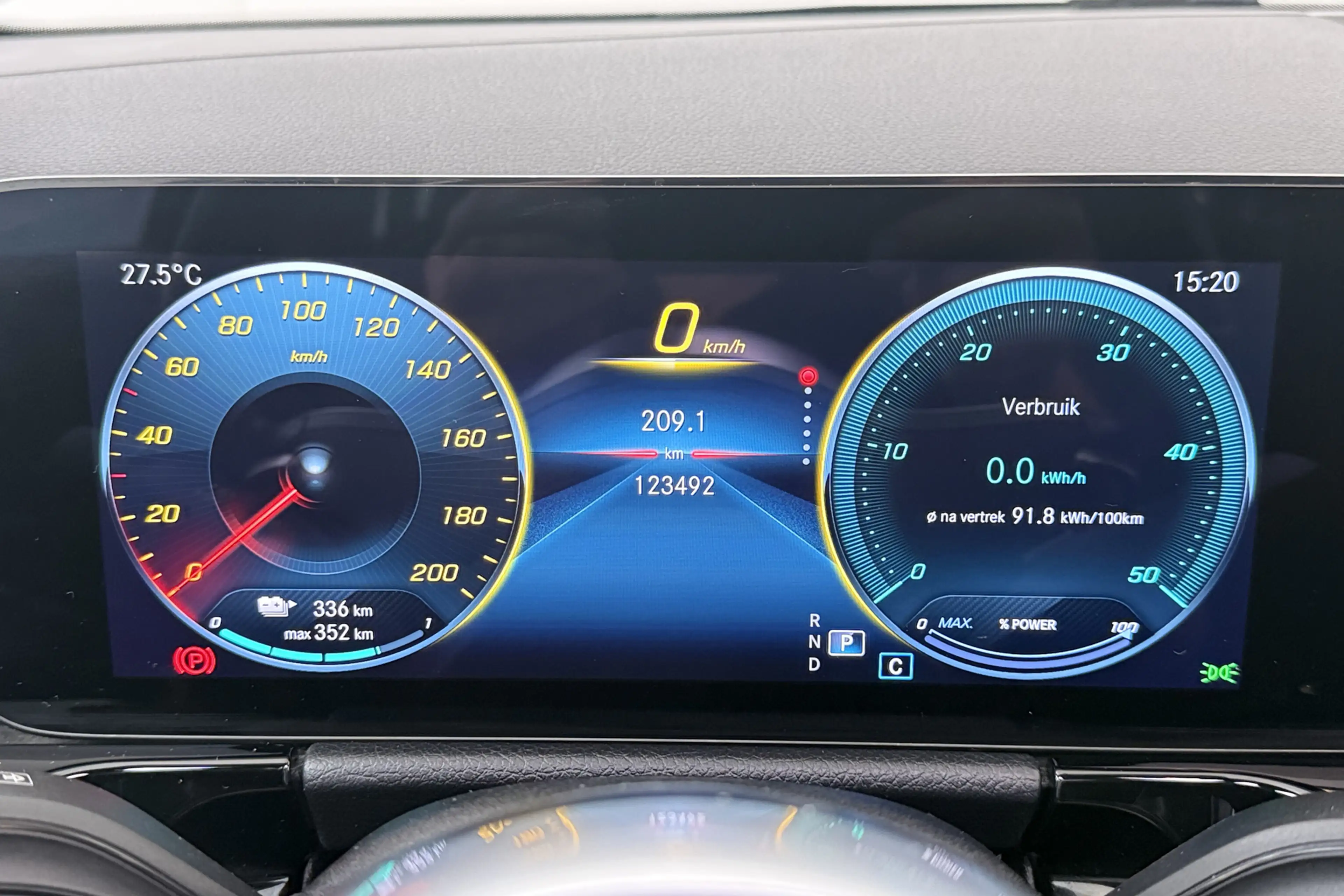Mercedes-Benz EQA 250 AMG 67 kWh Pano-dak Leder Camera 19'LMV Memory   2 — photo 25