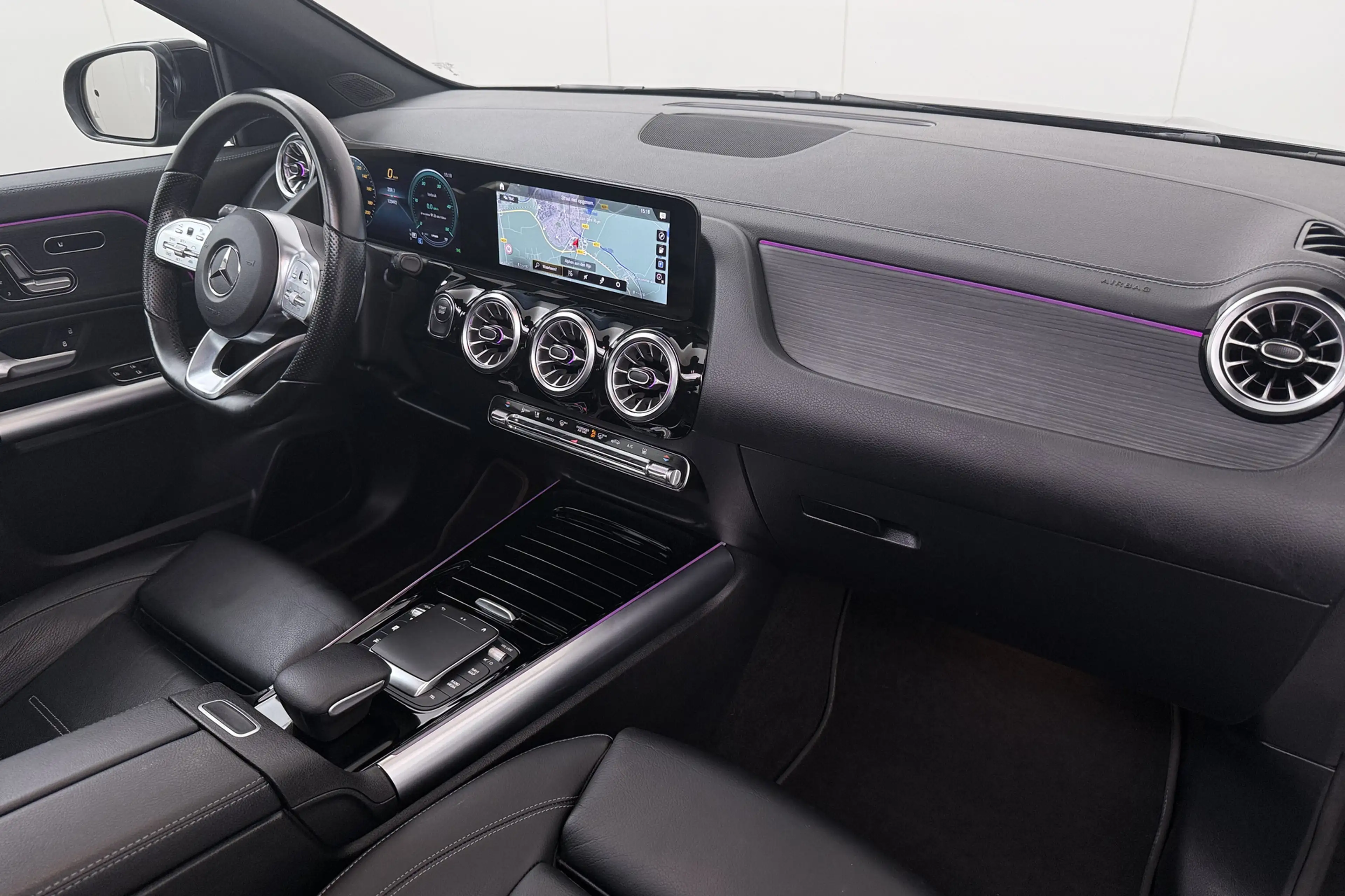 Mercedes-Benz EQA 250 AMG 67 kWh Pano-dak Leder Camera 19'LMV Memory   2 — photo 18
