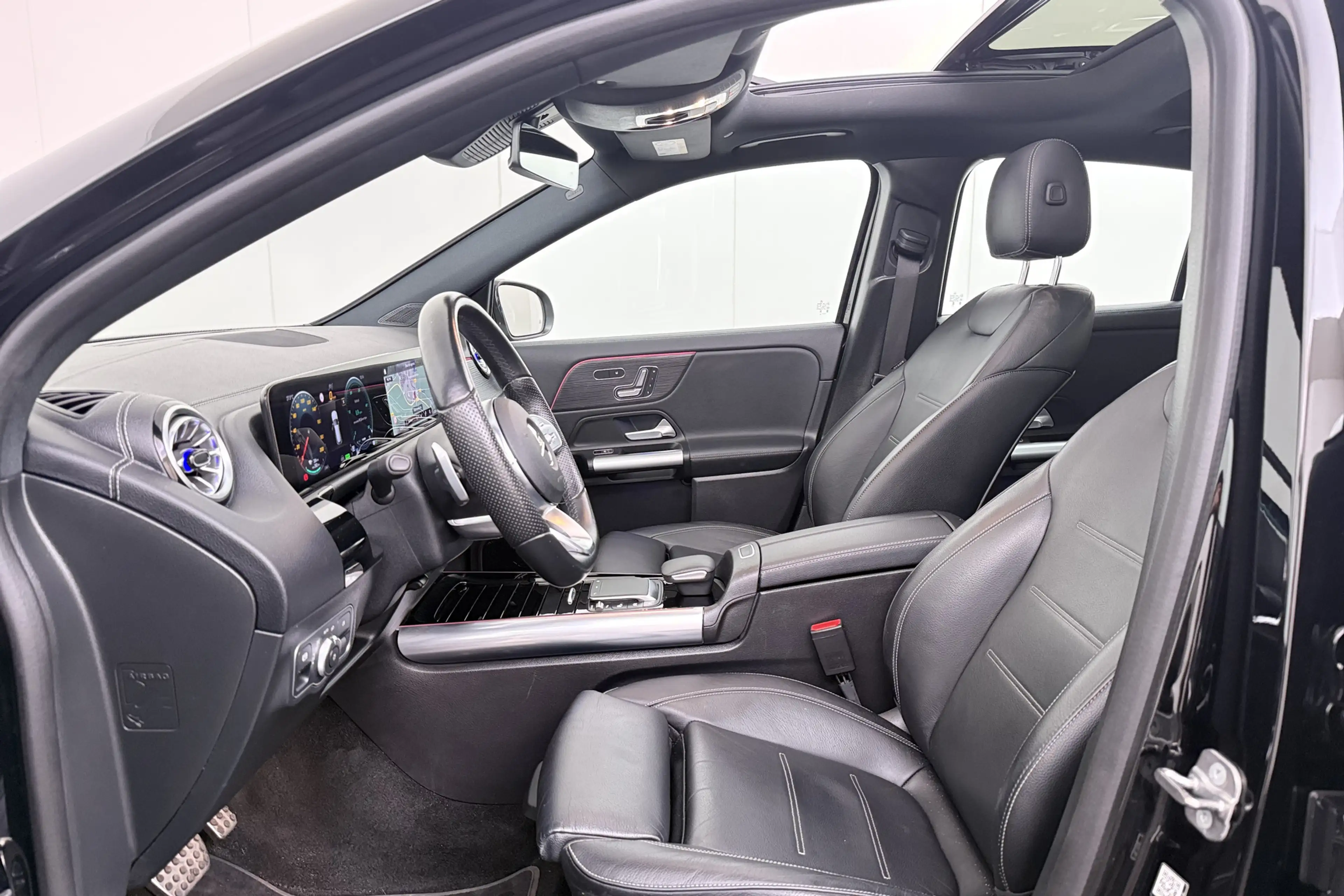 Mercedes-Benz EQA 250 AMG 67 kWh Pano-dak Leder Camera 19'LMV Memory   2 — photo 12
