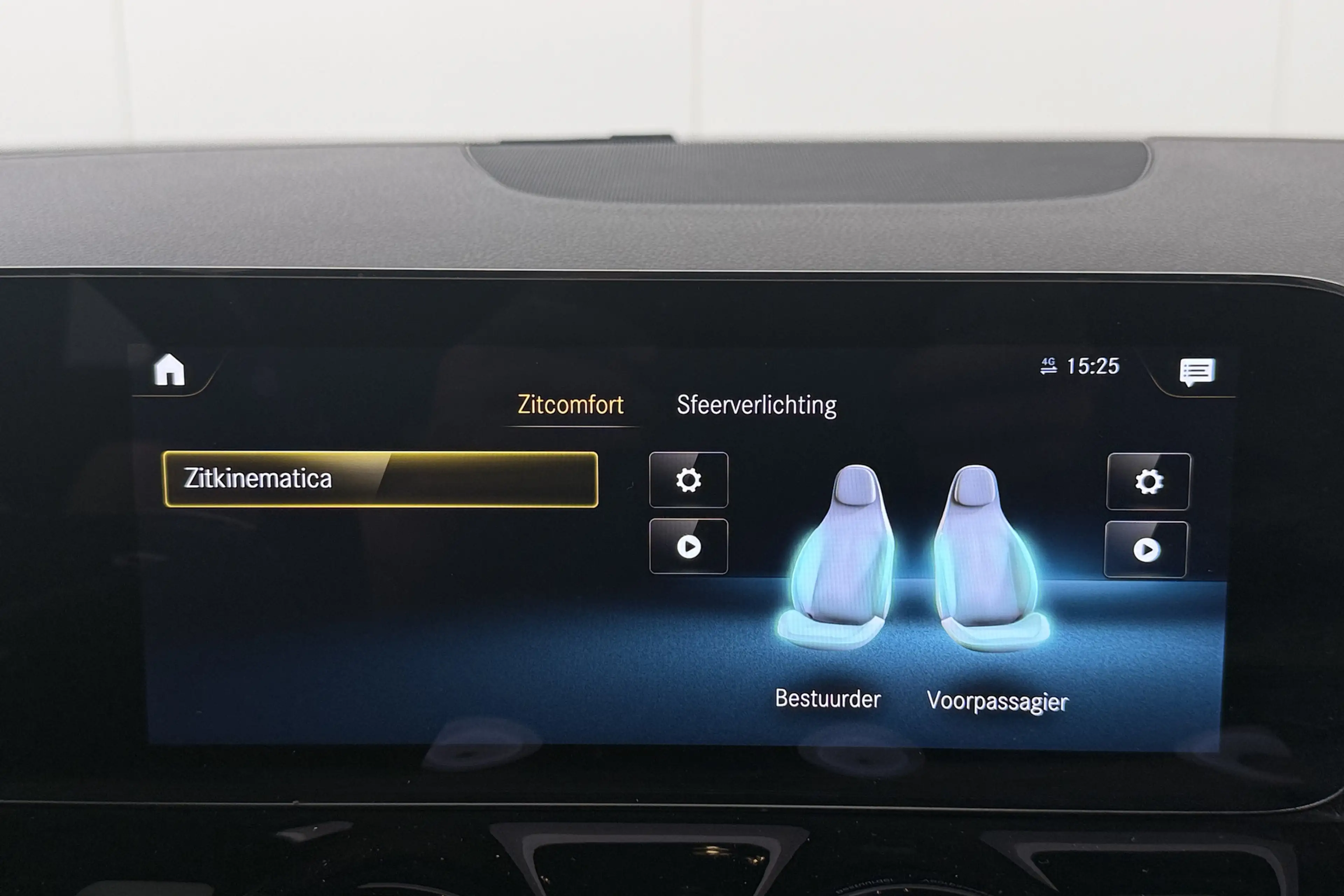 Mercedes-Benz EQA 250 AMG 67 kWh Pano-dak Leder Camera 19'LMV Memory   2 — photo 30