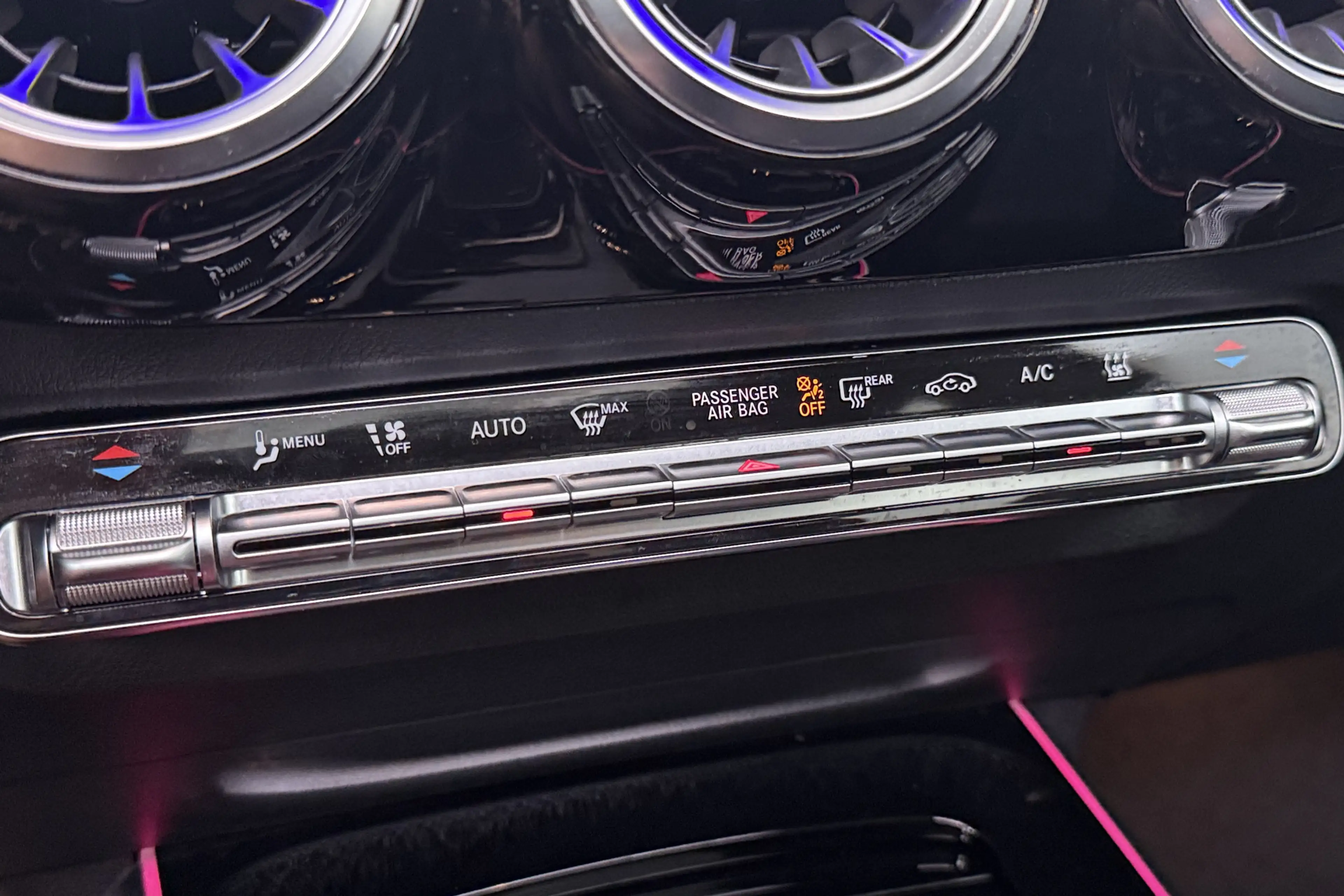Mercedes-Benz EQA 250 AMG 67 kWh Pano-dak Leder Camera 19'LMV Memory   2 — photo 36
