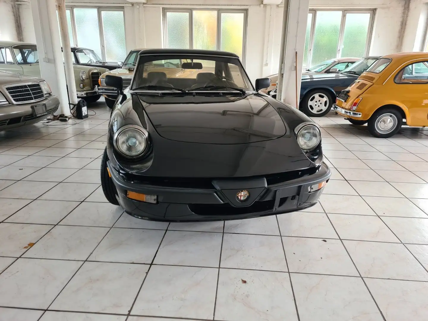 Alfa Romeo Spider Quadrifoglio USA Florida Černá - 1