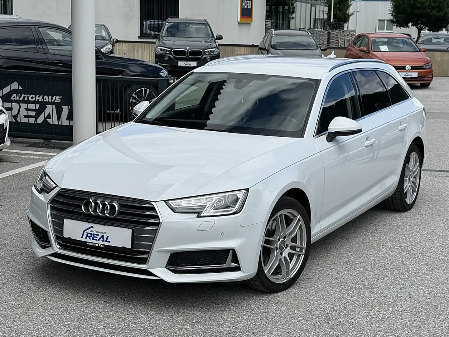 Audi A4 2,0 TDI Sport S-tronic / Virtual-Cockpit Weiß - 1
