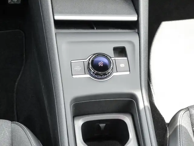 Volkswagen Tiguan view 14