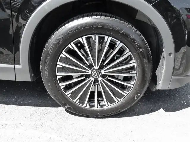 Volkswagen Tiguan view 7