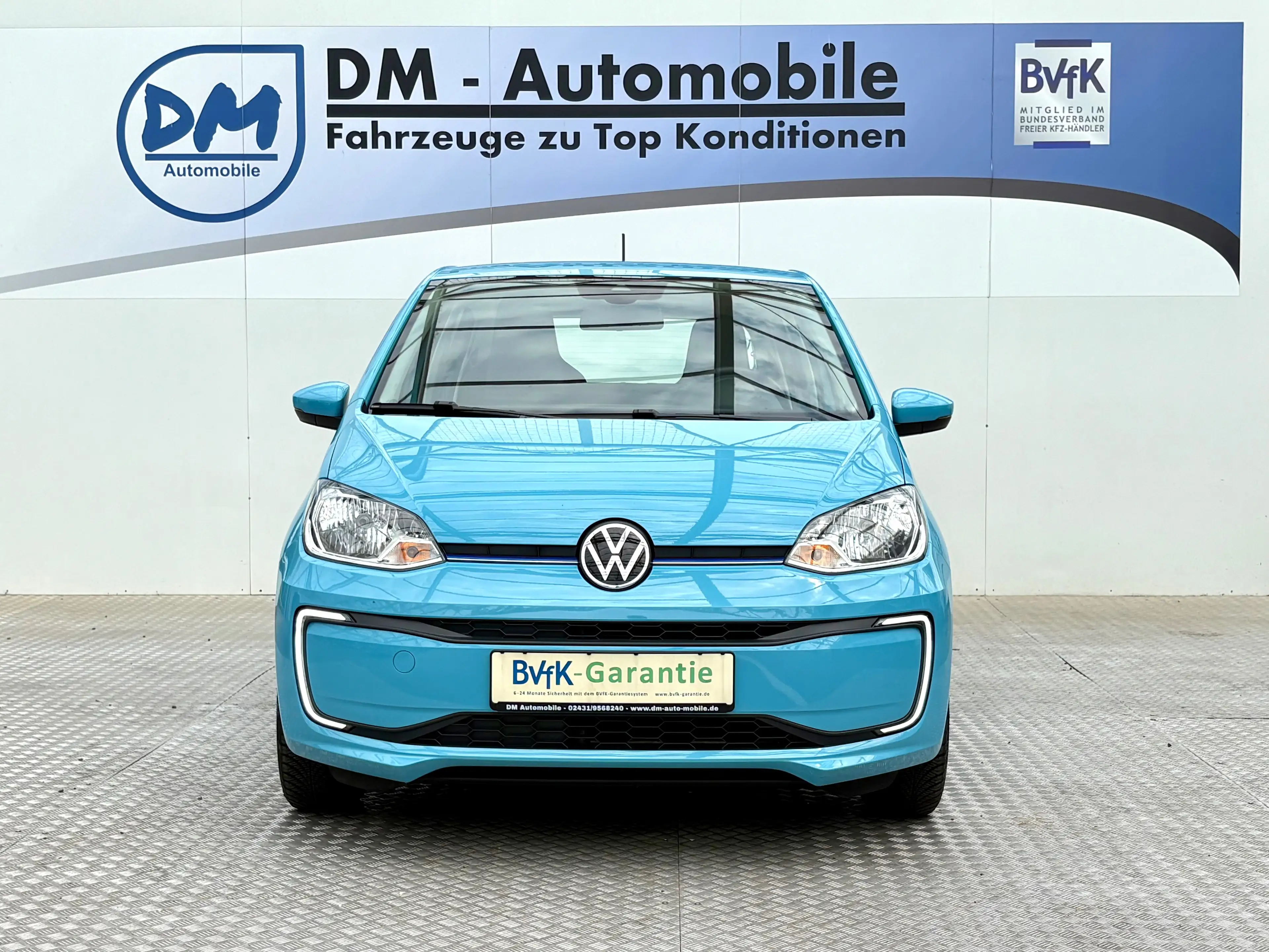 Volkswagen e-up! KLIMAAUTOMATIK*SITZHEIZUNG*1.HAND*ALLWETTER* — photo 2