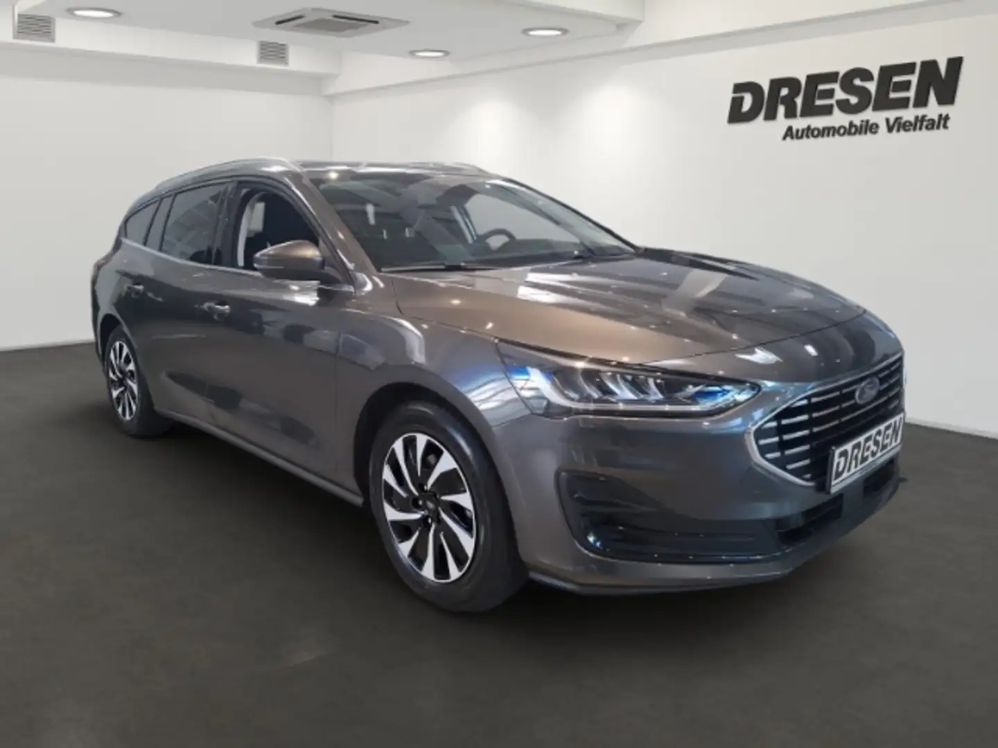 Ford Focus Turnier Titanium+Sitzheizung+Abstandsregeltempomat Grijs - 2